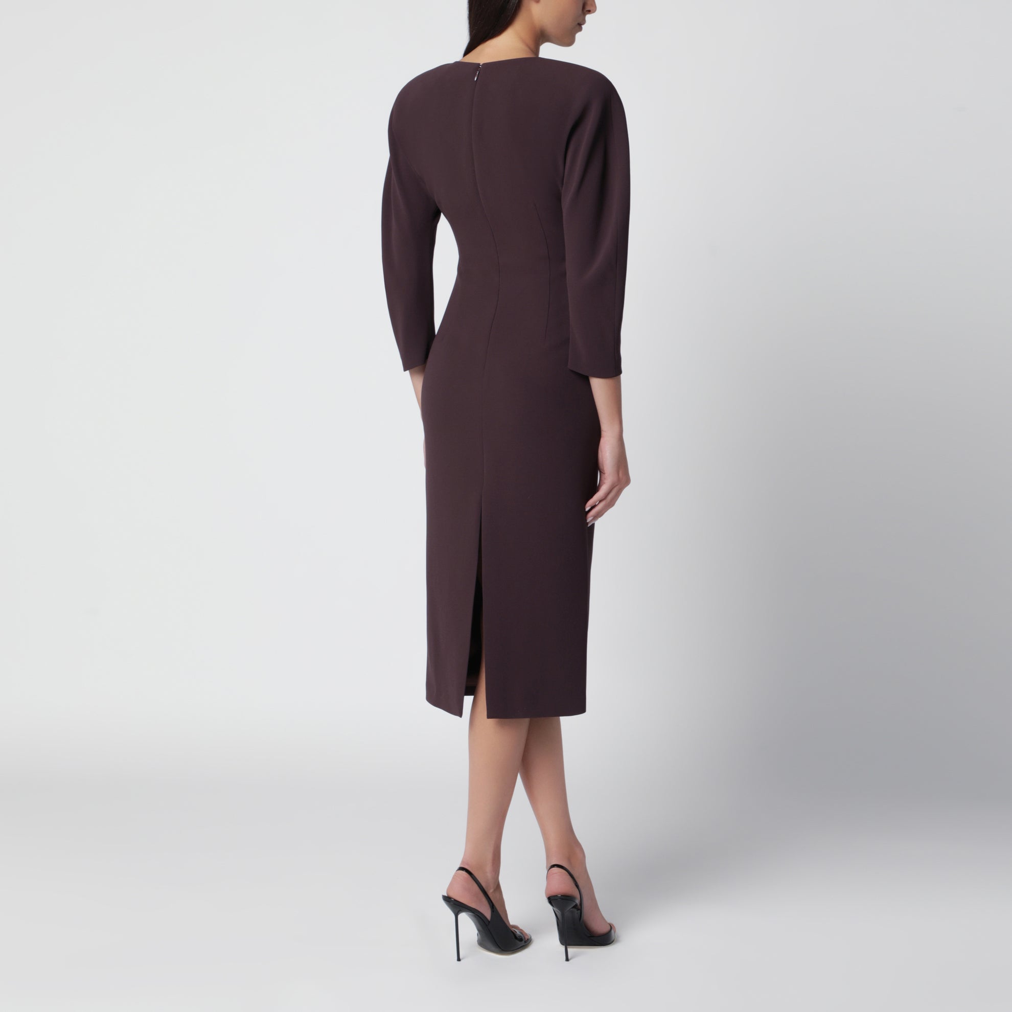 Abito midi rouge noir con spalle arrotondate