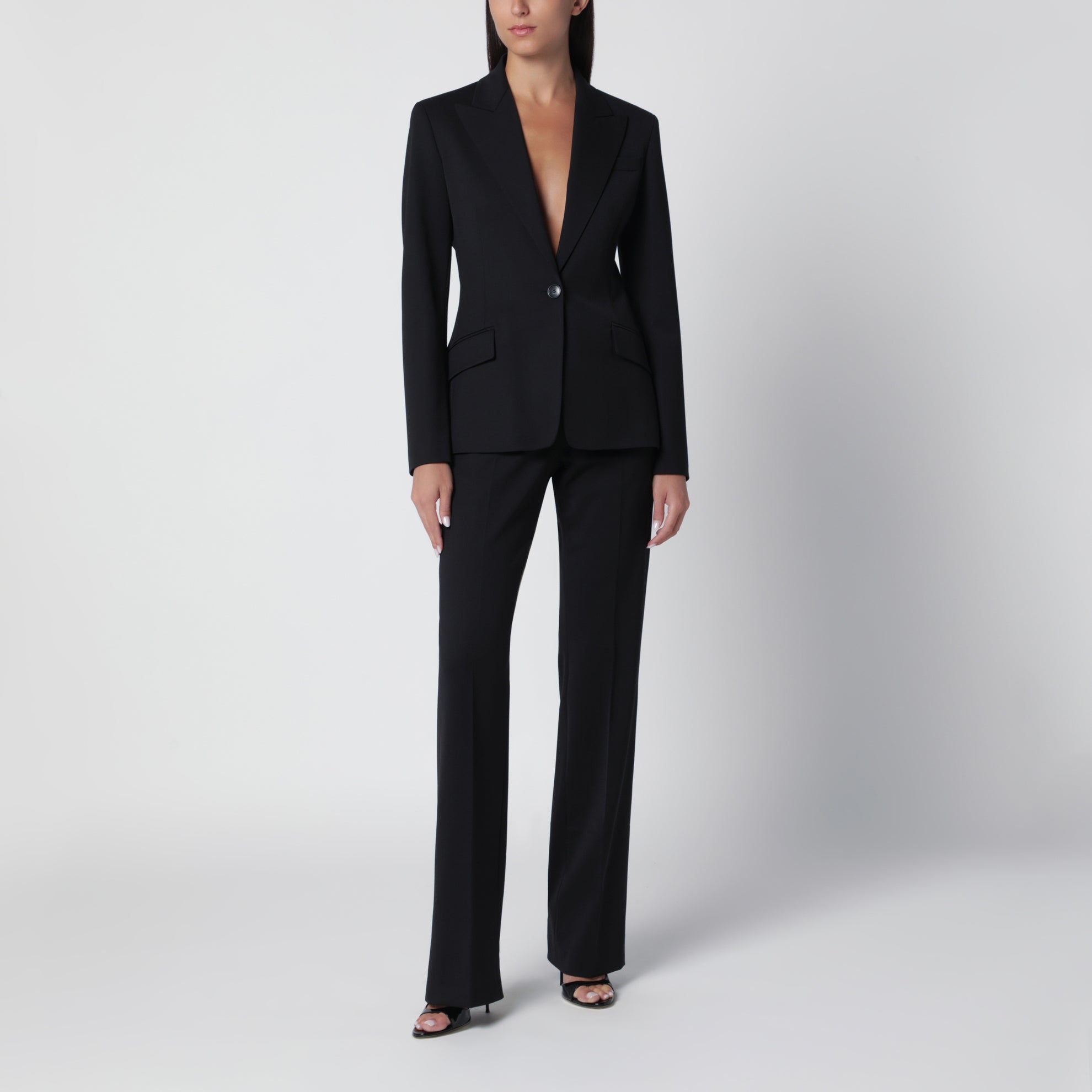 Single-breasted black jacket in wool blend