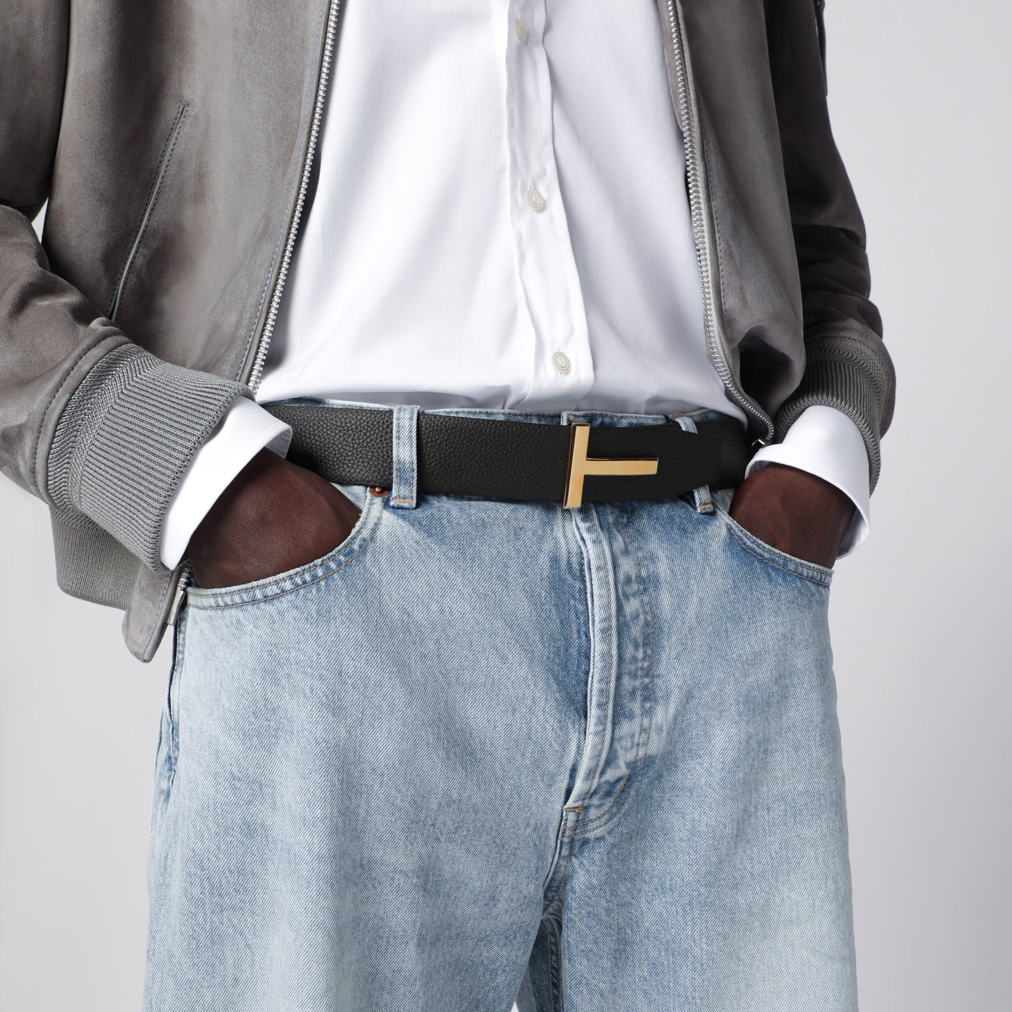 Reversible T-icon grained leather belt in brown and black