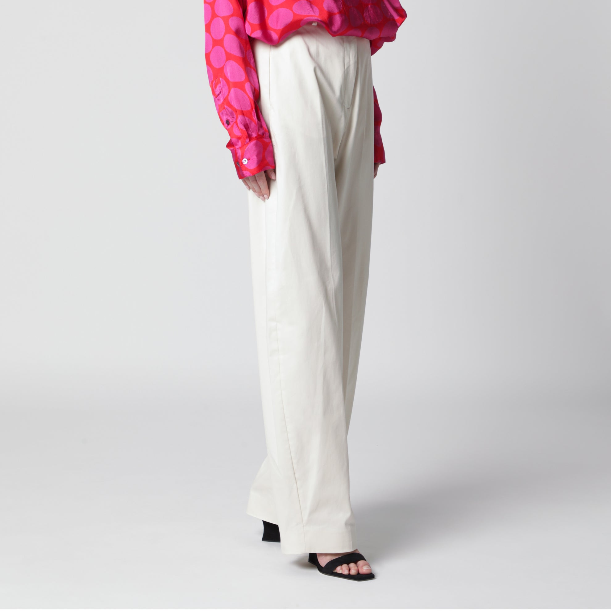 Pantalone a palazzo color crema in cotone