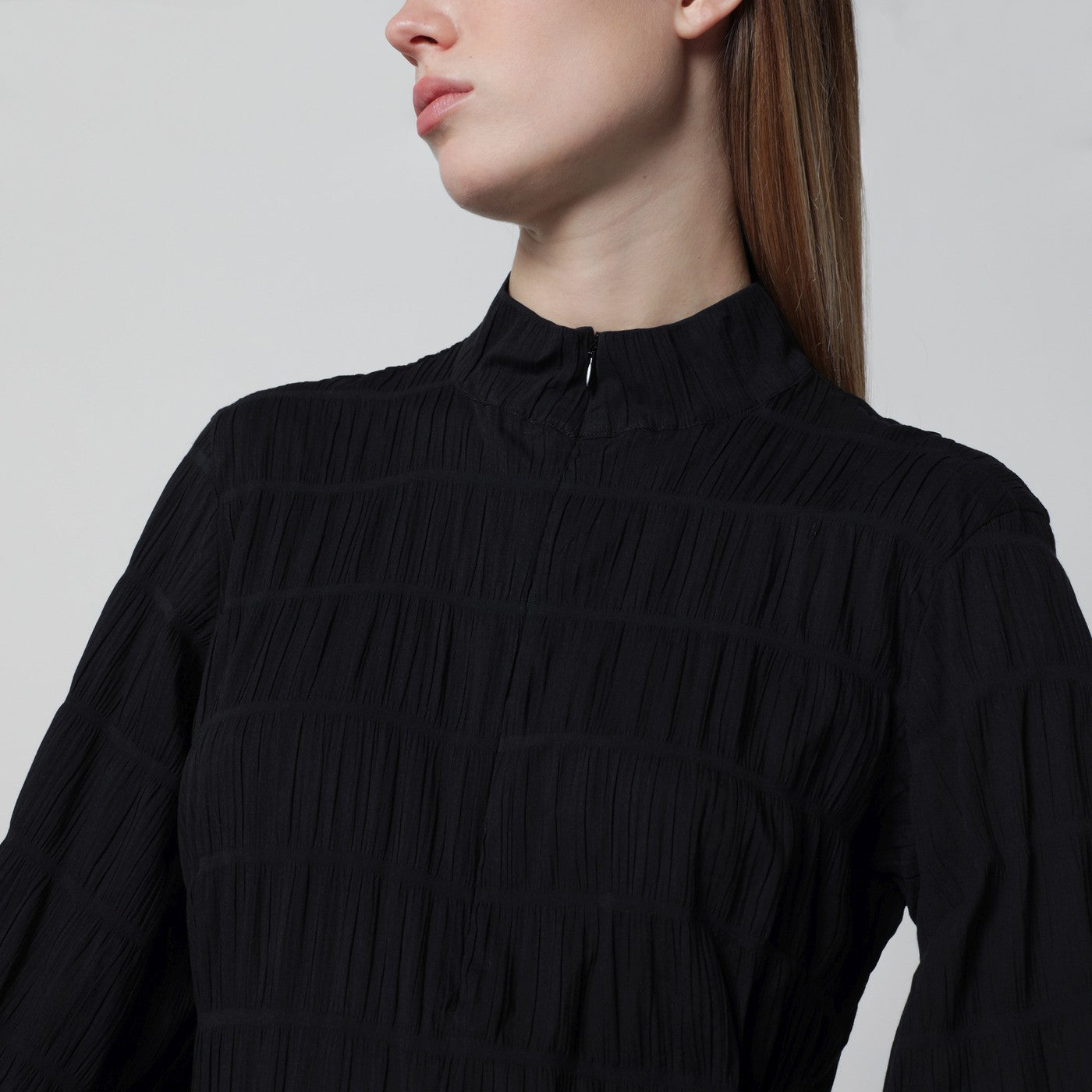 Dalila black shirt