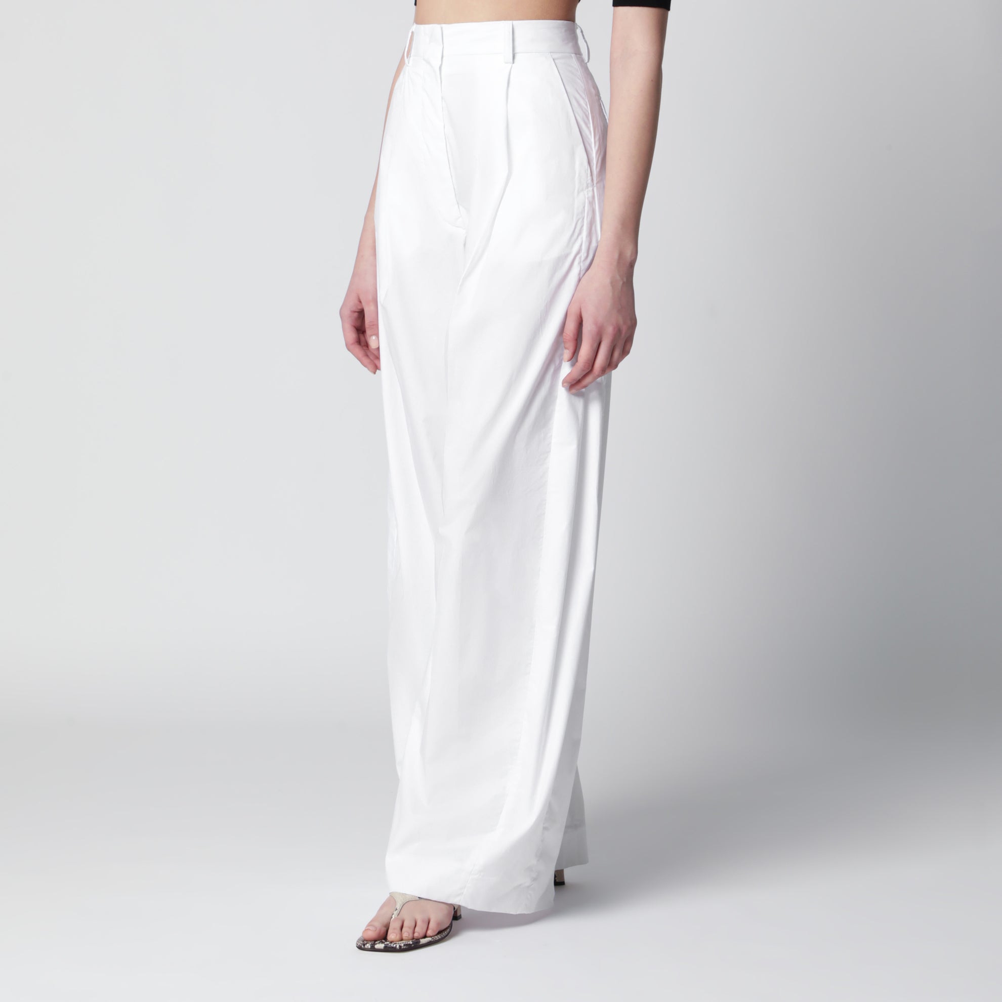 Pantalon Axel à plis en coton blanc
