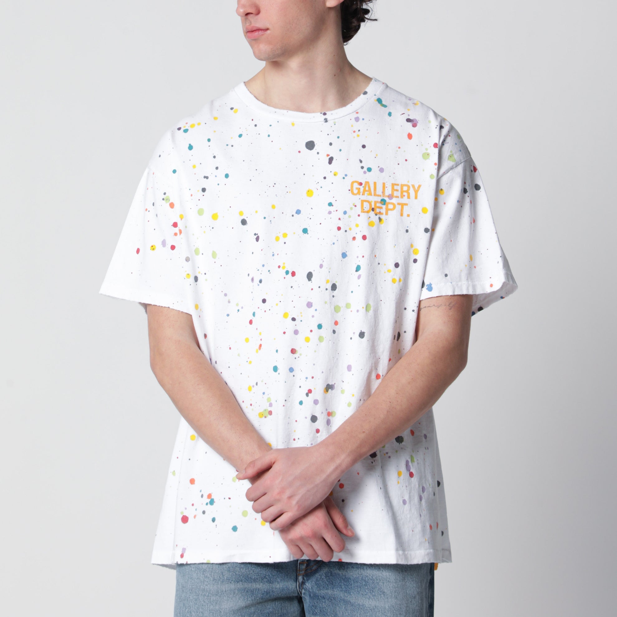 T-shirt bianca con stampa logo e shizzi