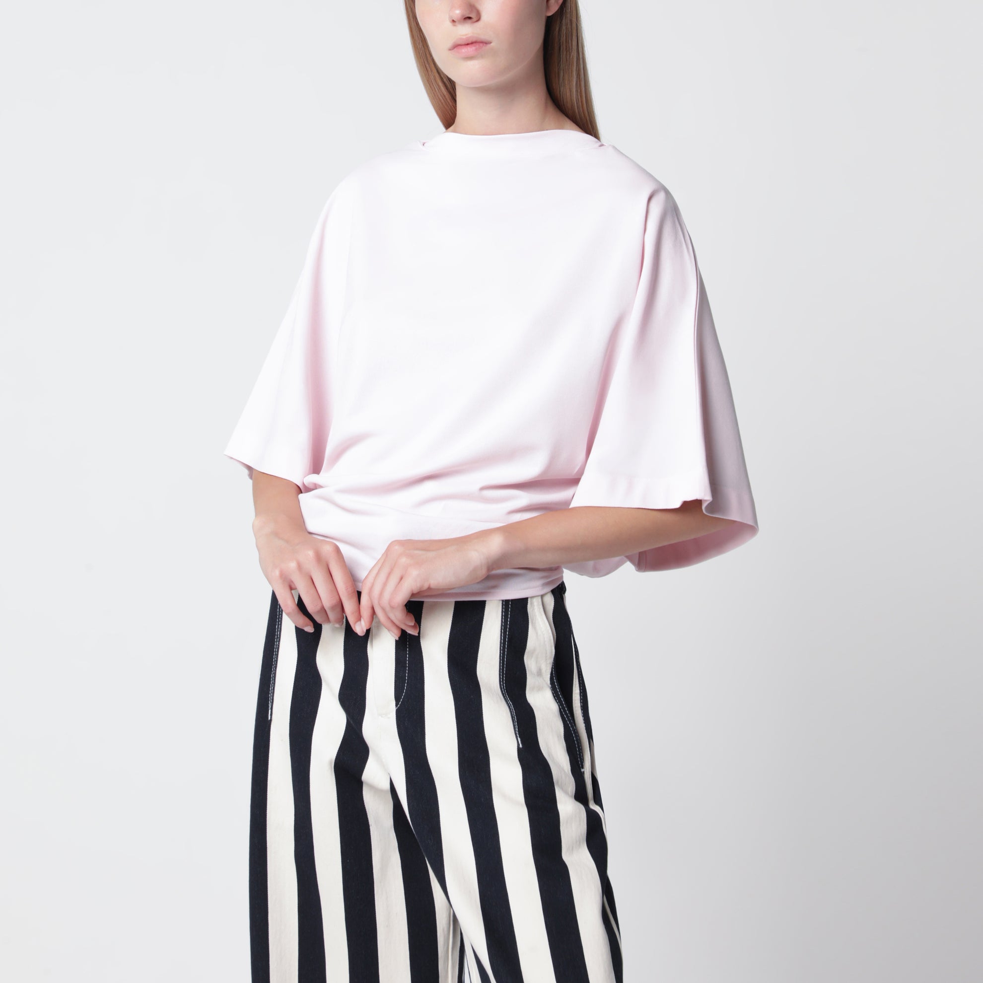 Pink Moisson T-shirt with open back