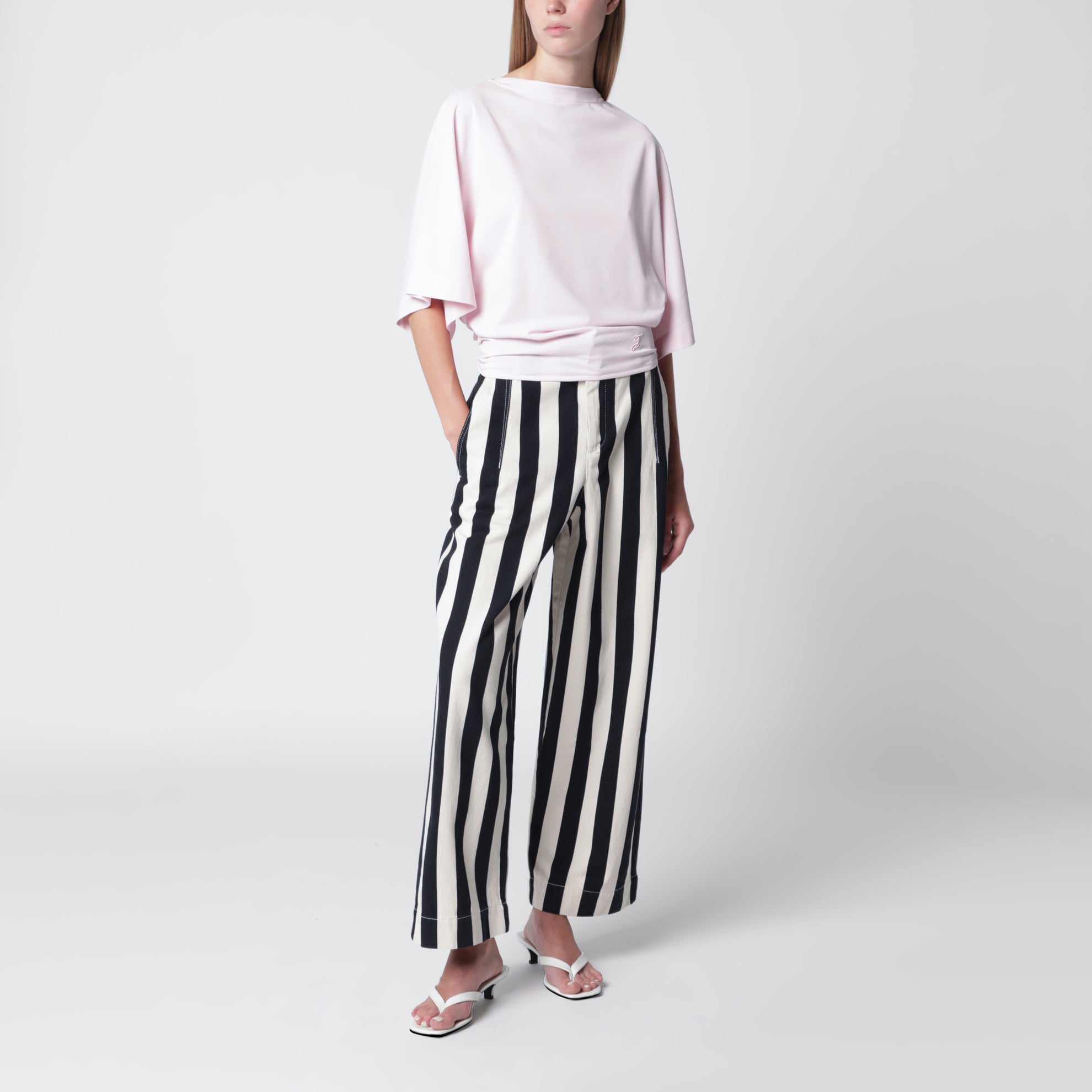 Pink Moisson T-shirt with open back