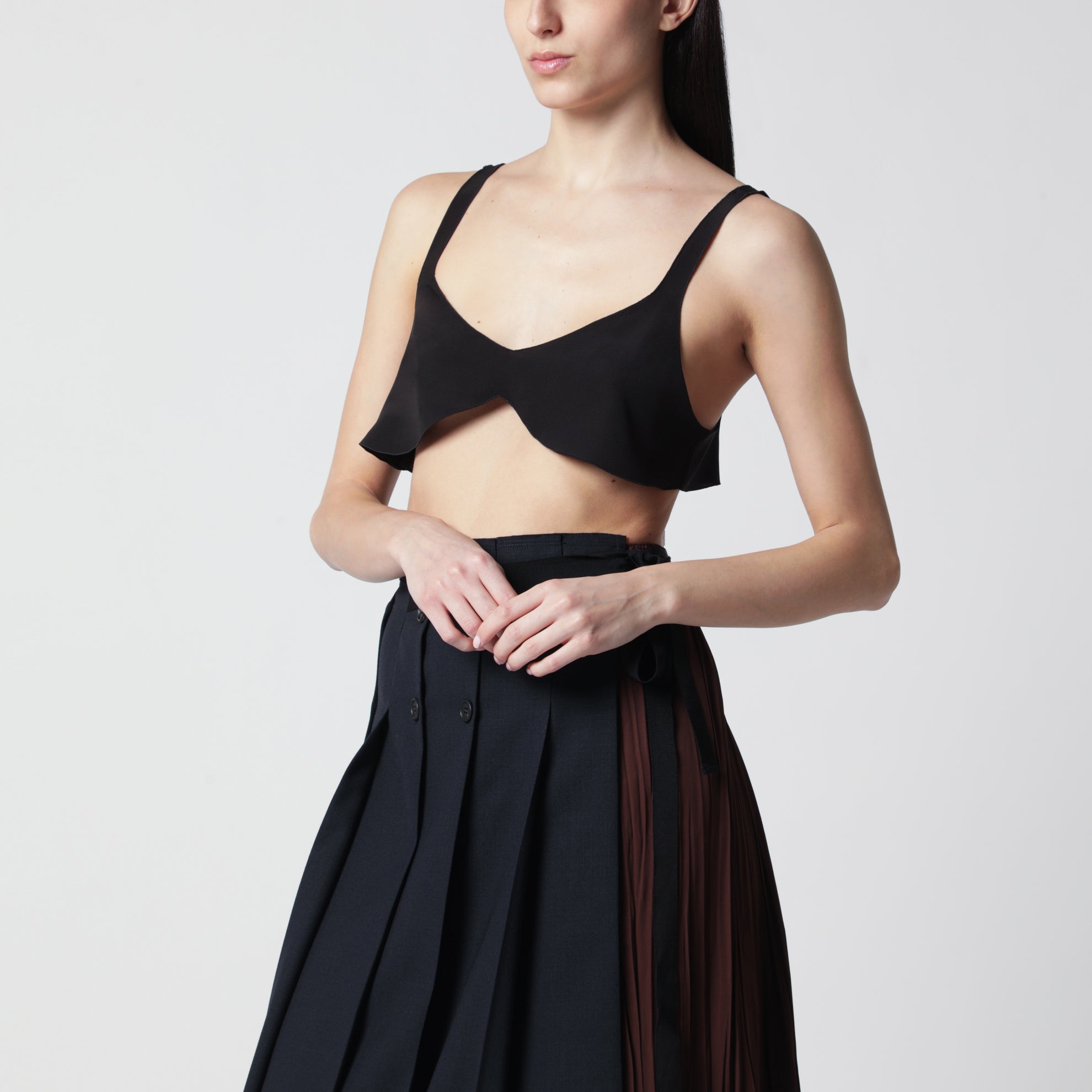 Crêpe de chine silk top in black