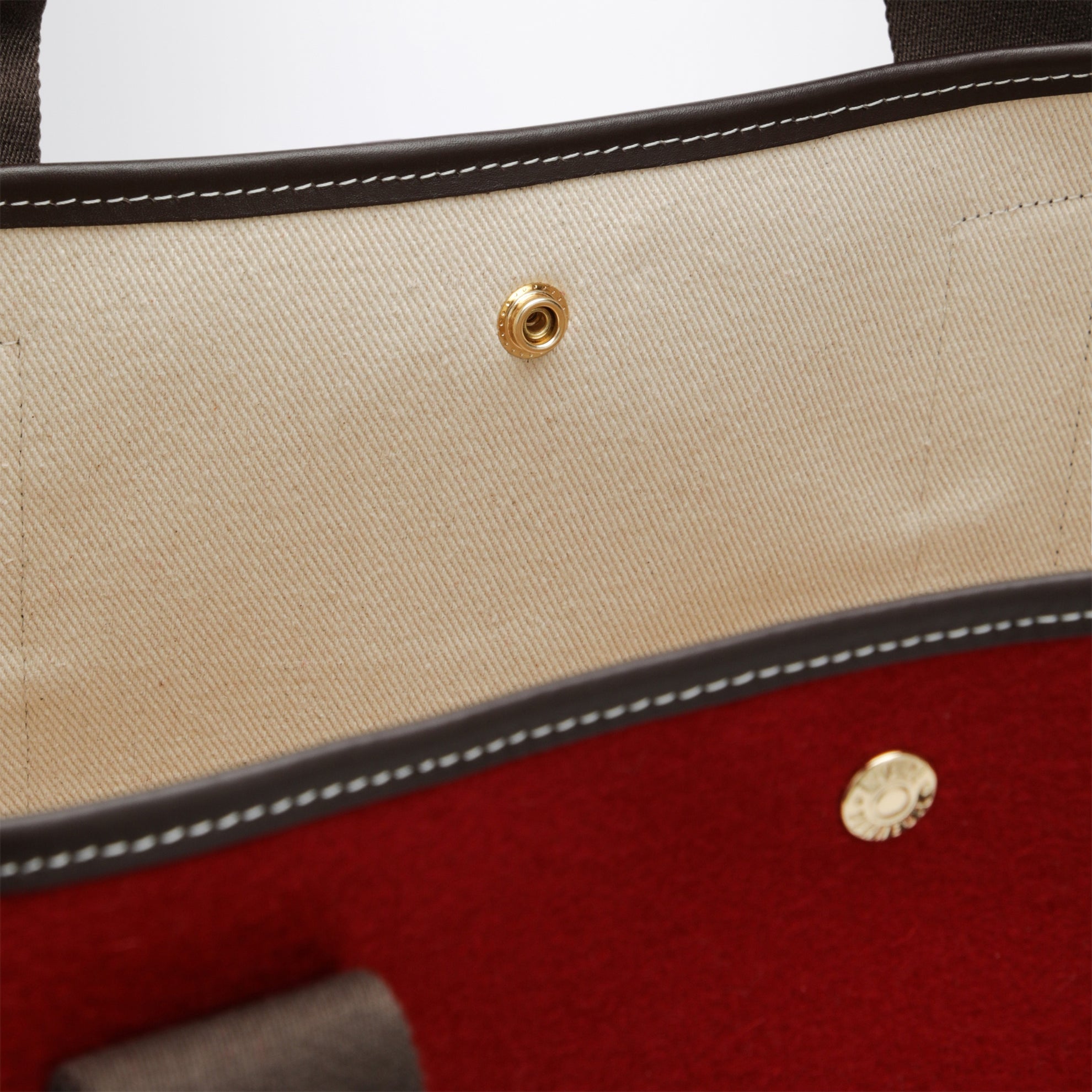 Red Traversée L felt tote bag