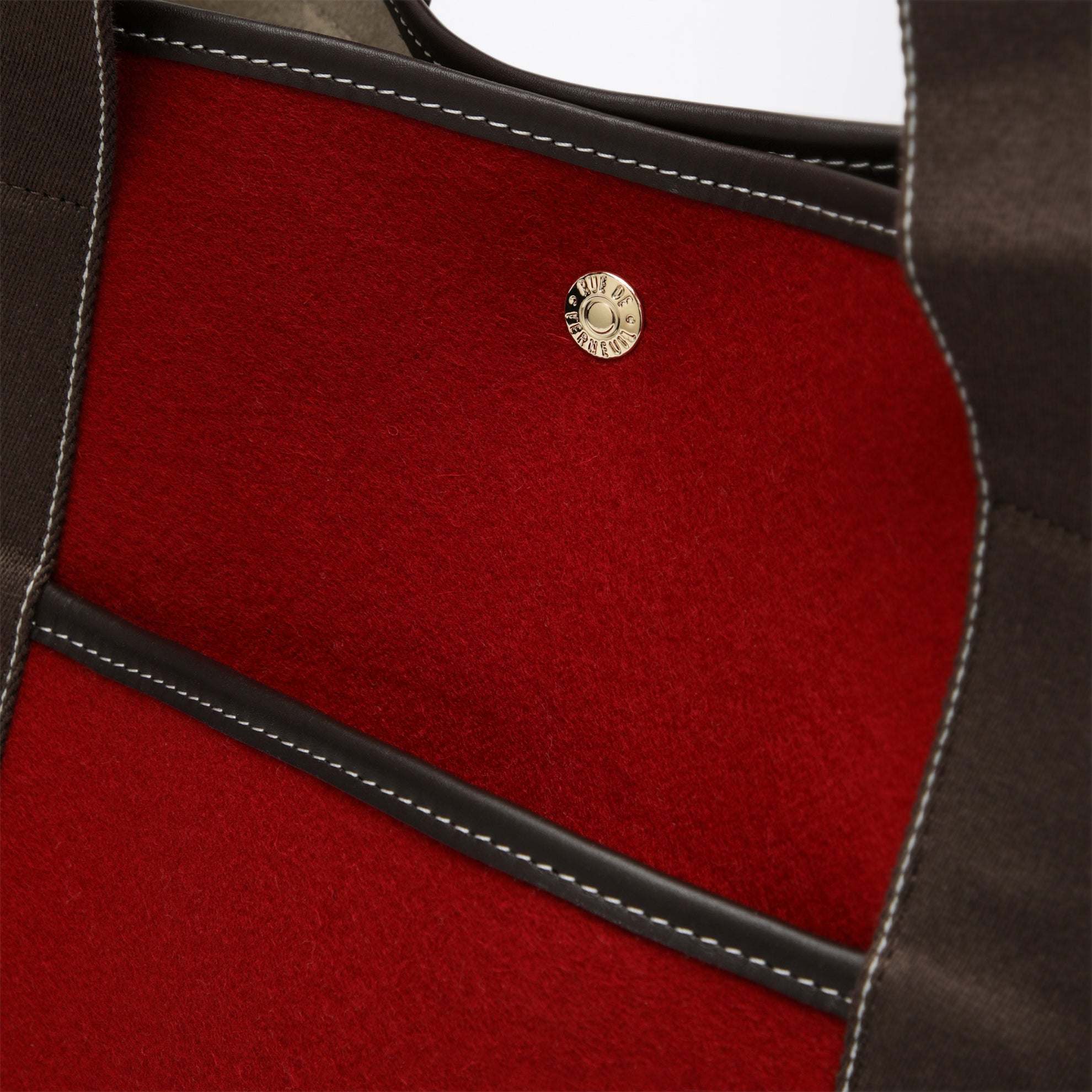 Red Traversée L felt tote bag