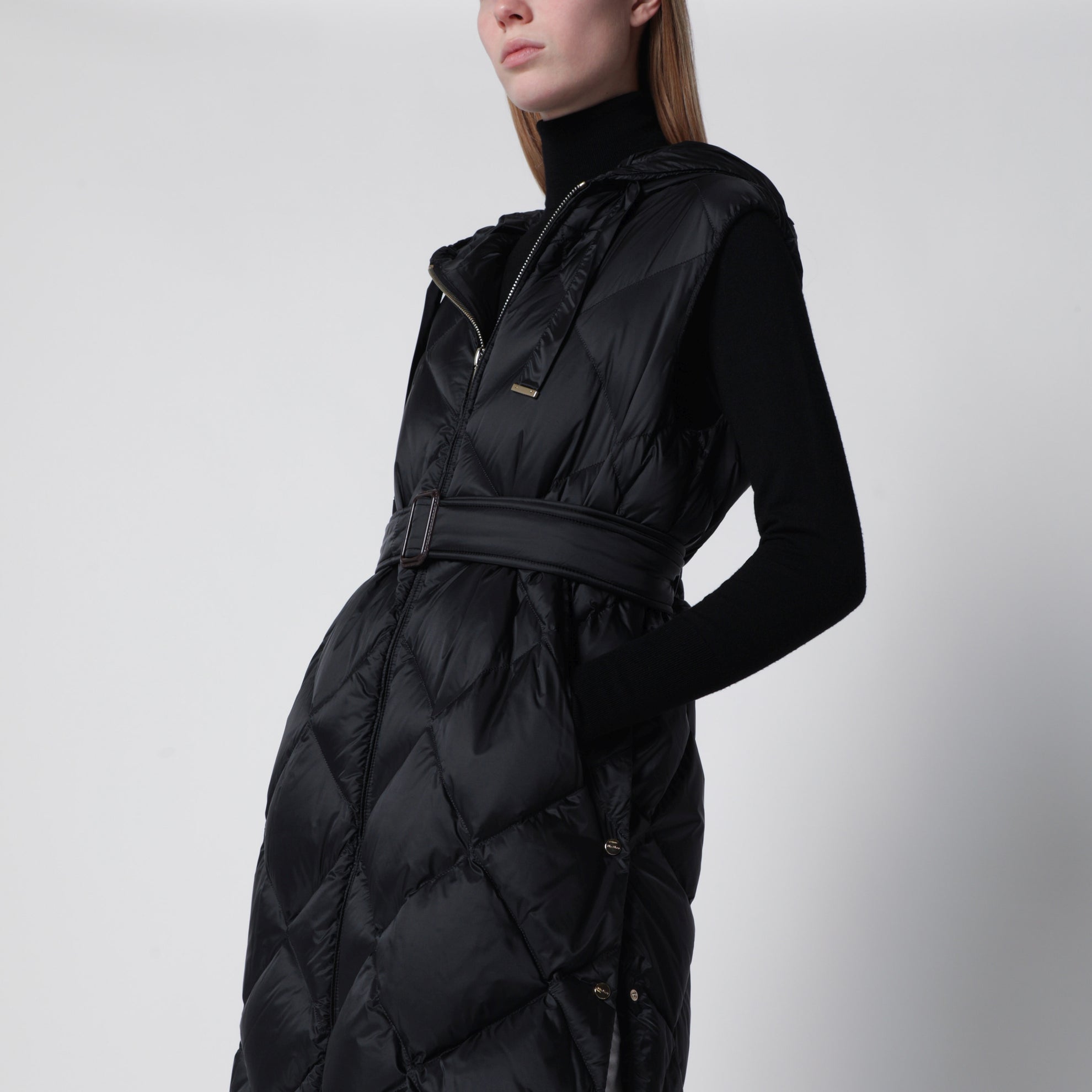 Black belted sleeveless down jacket