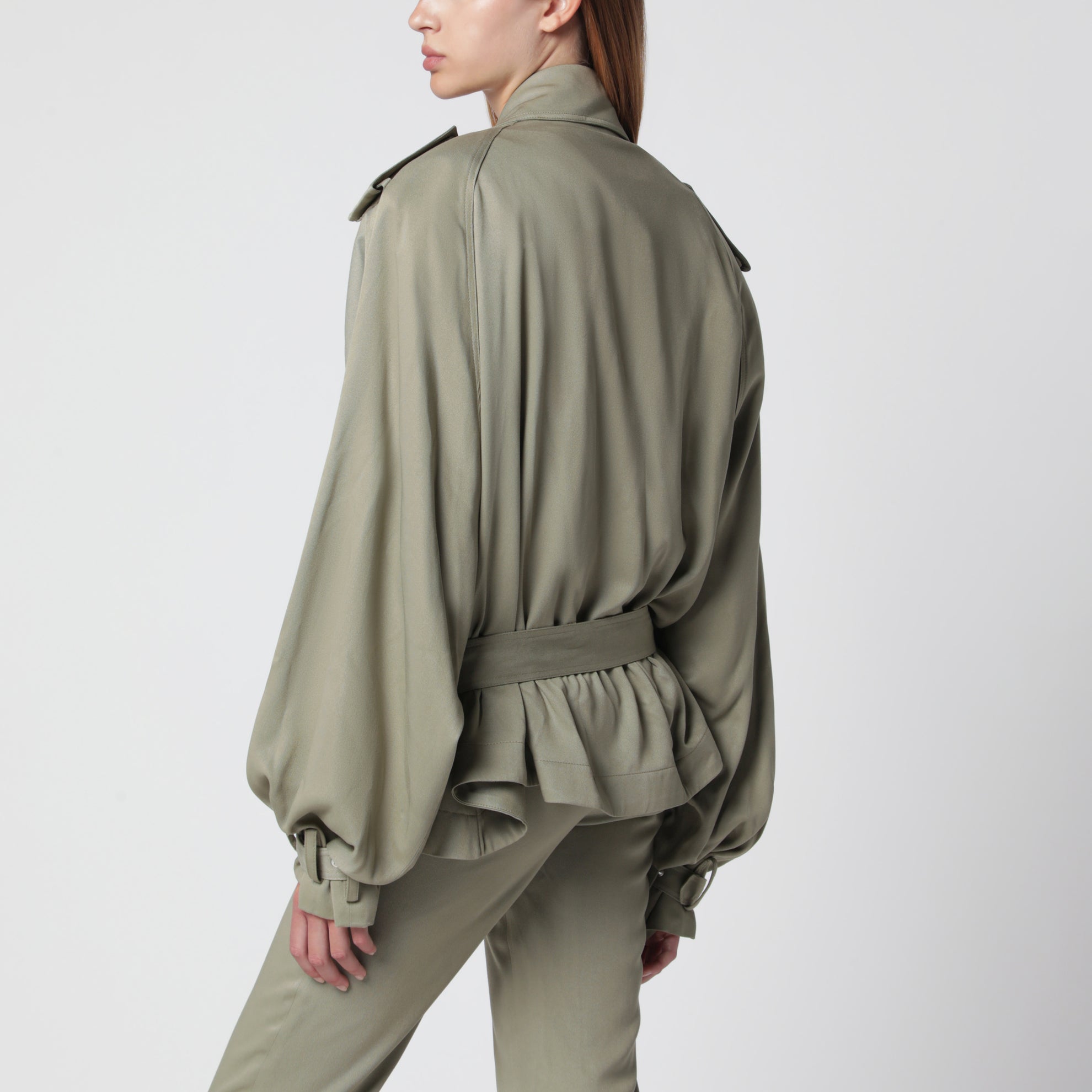 Elva short fluid trench coat in sage green viscose