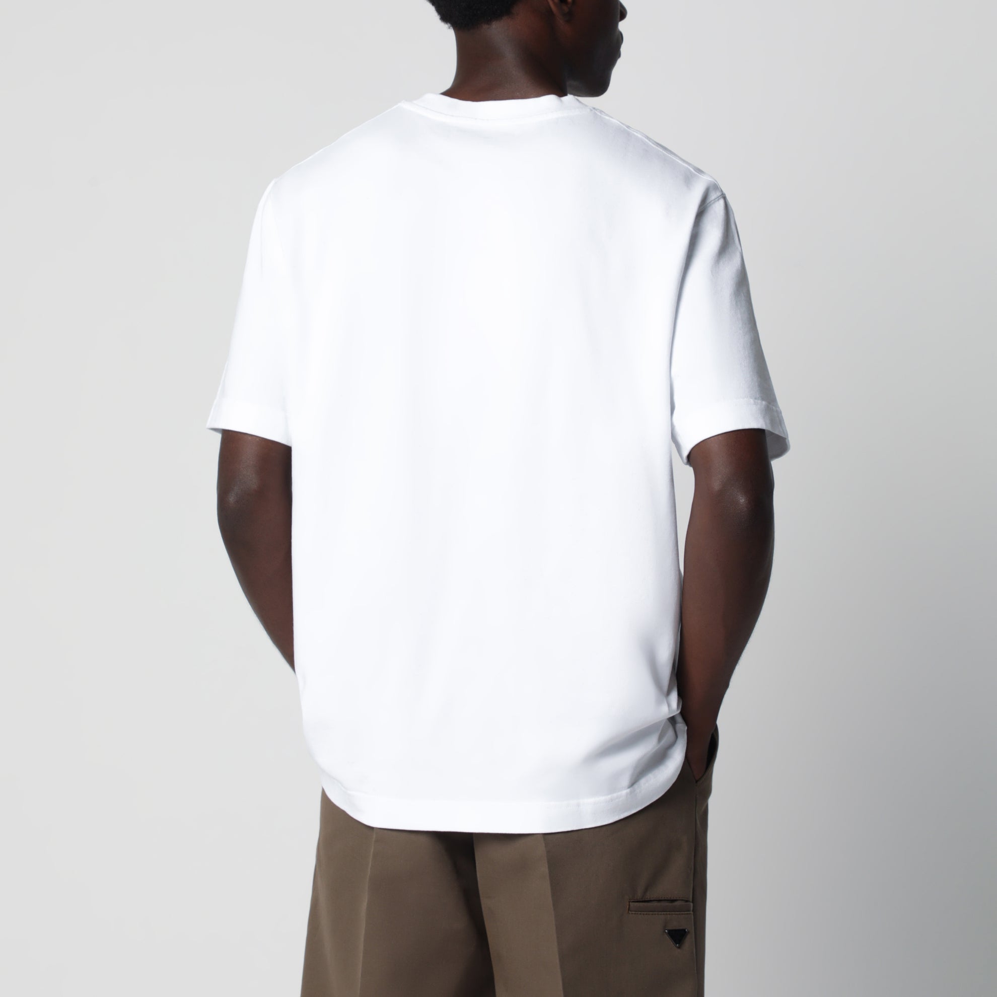 T-shirt blanc avec logo en gros-grain