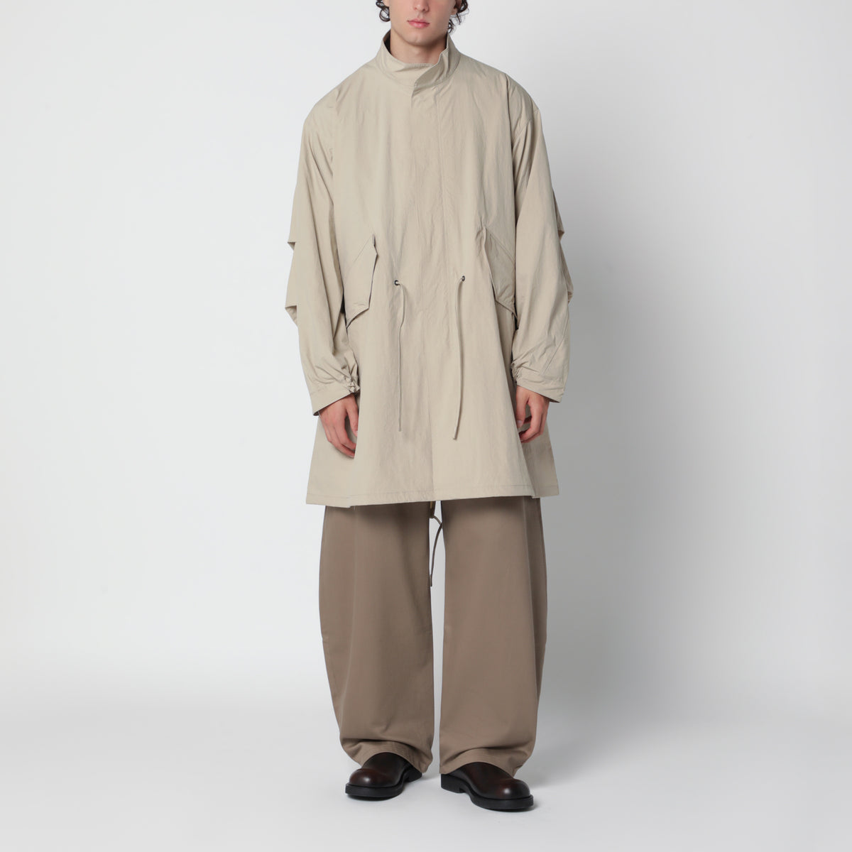 Parka beige en nylon avec cordon de serrage