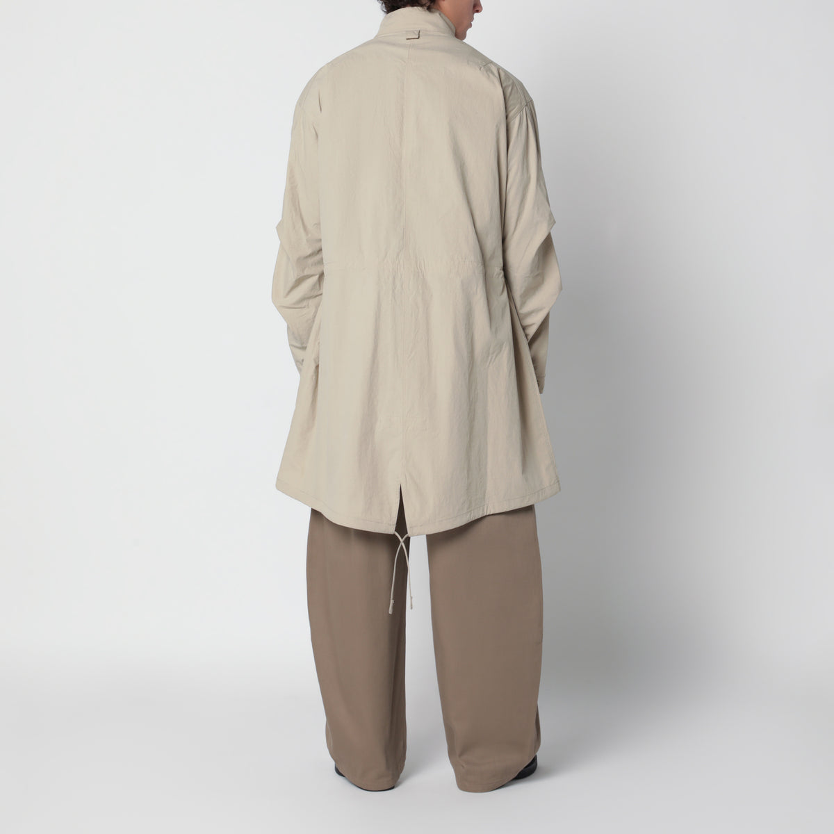 Parka beige en nylon avec cordon de serrage