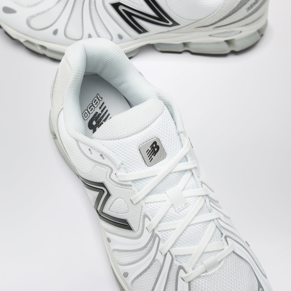 Sneaker Abzorb 1890 bianche e argento