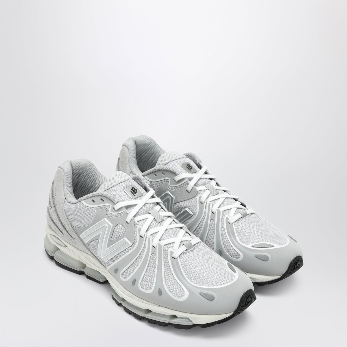 Sneaker Abzorb 1890 grigie e argento