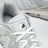 Sneaker Abzorb 1890 grigie e argento