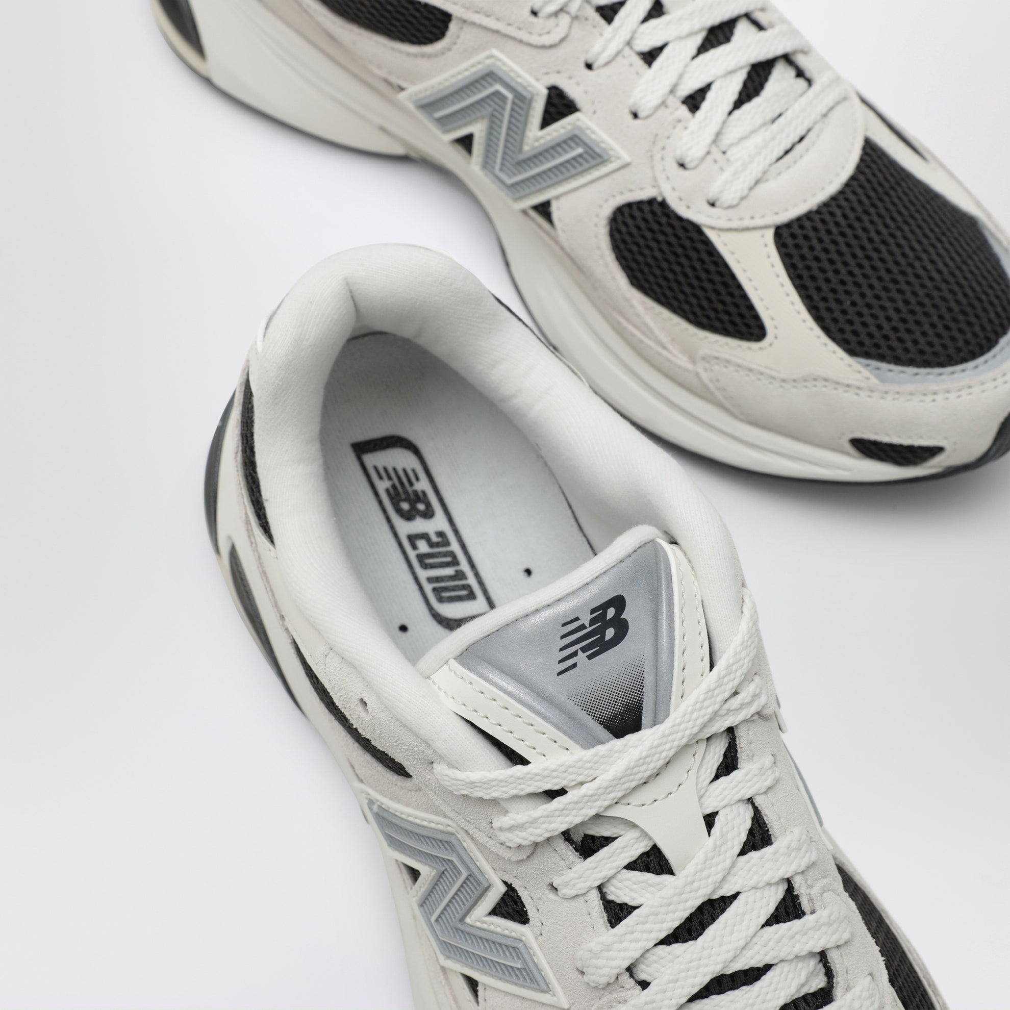 Sneakers 2010 Sea Salt/ Black Cement