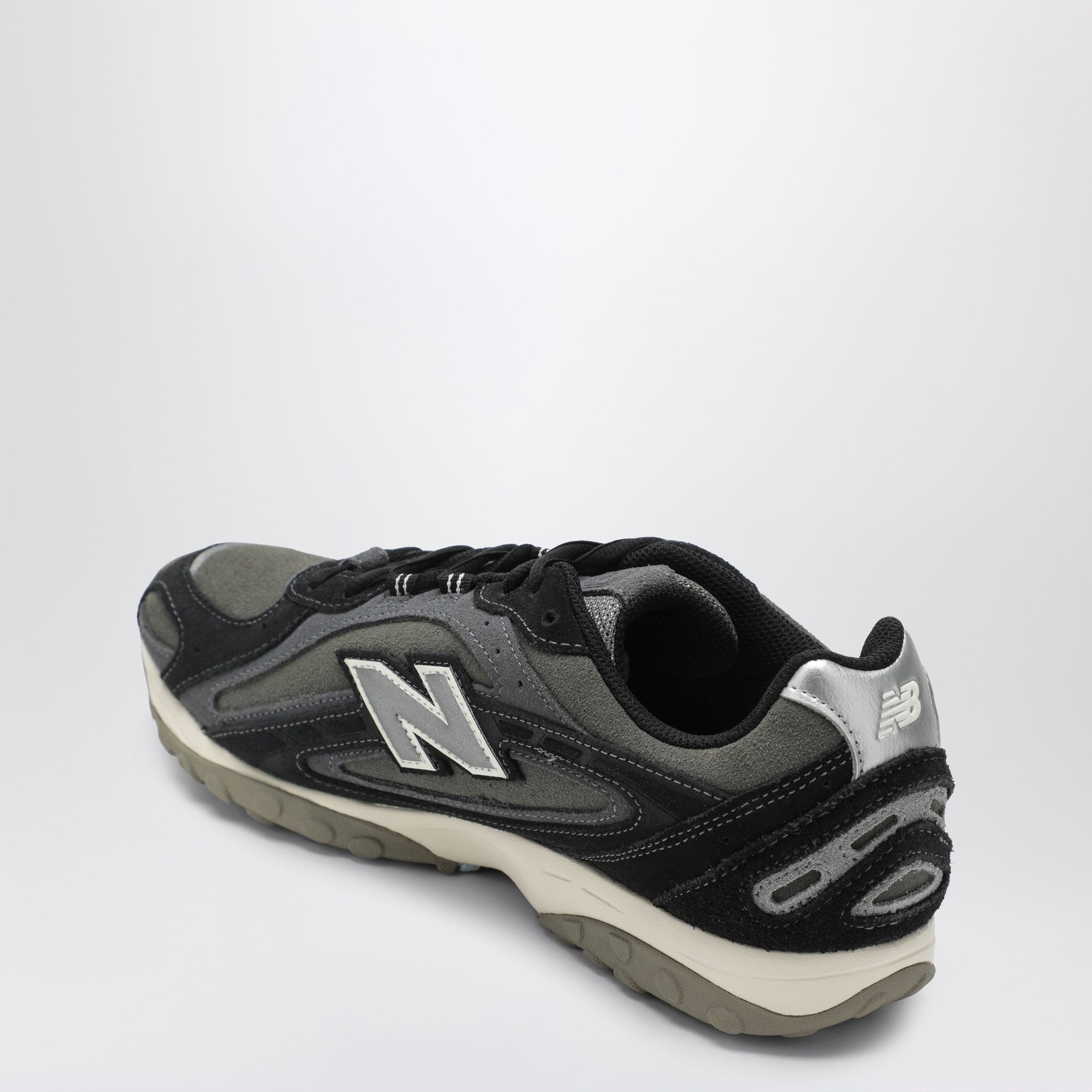 Sneakers 204L Black/Magnet