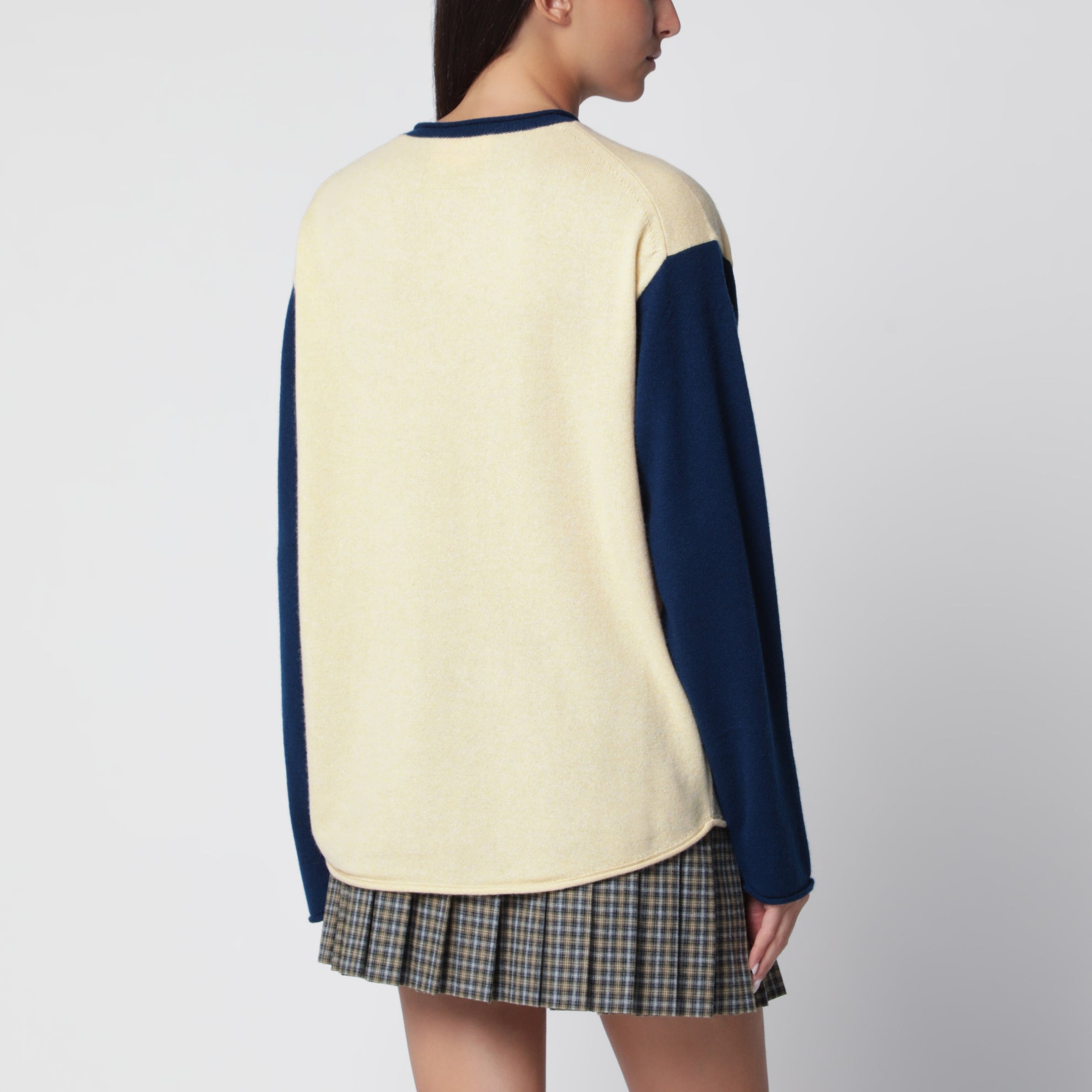 Baseball Oversized Crew sweater in butter/navy cashmere