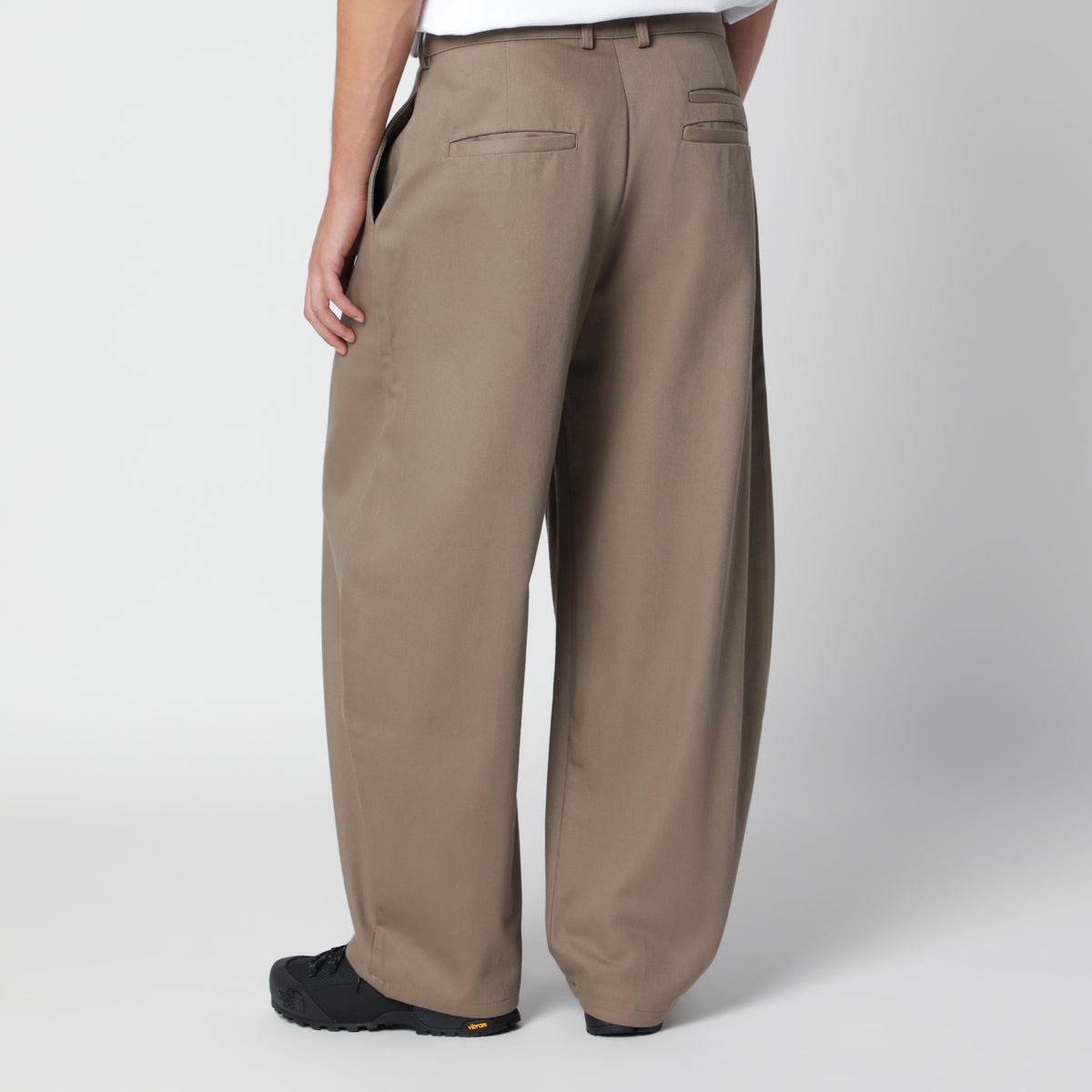 Pantalon loose taupe en coton