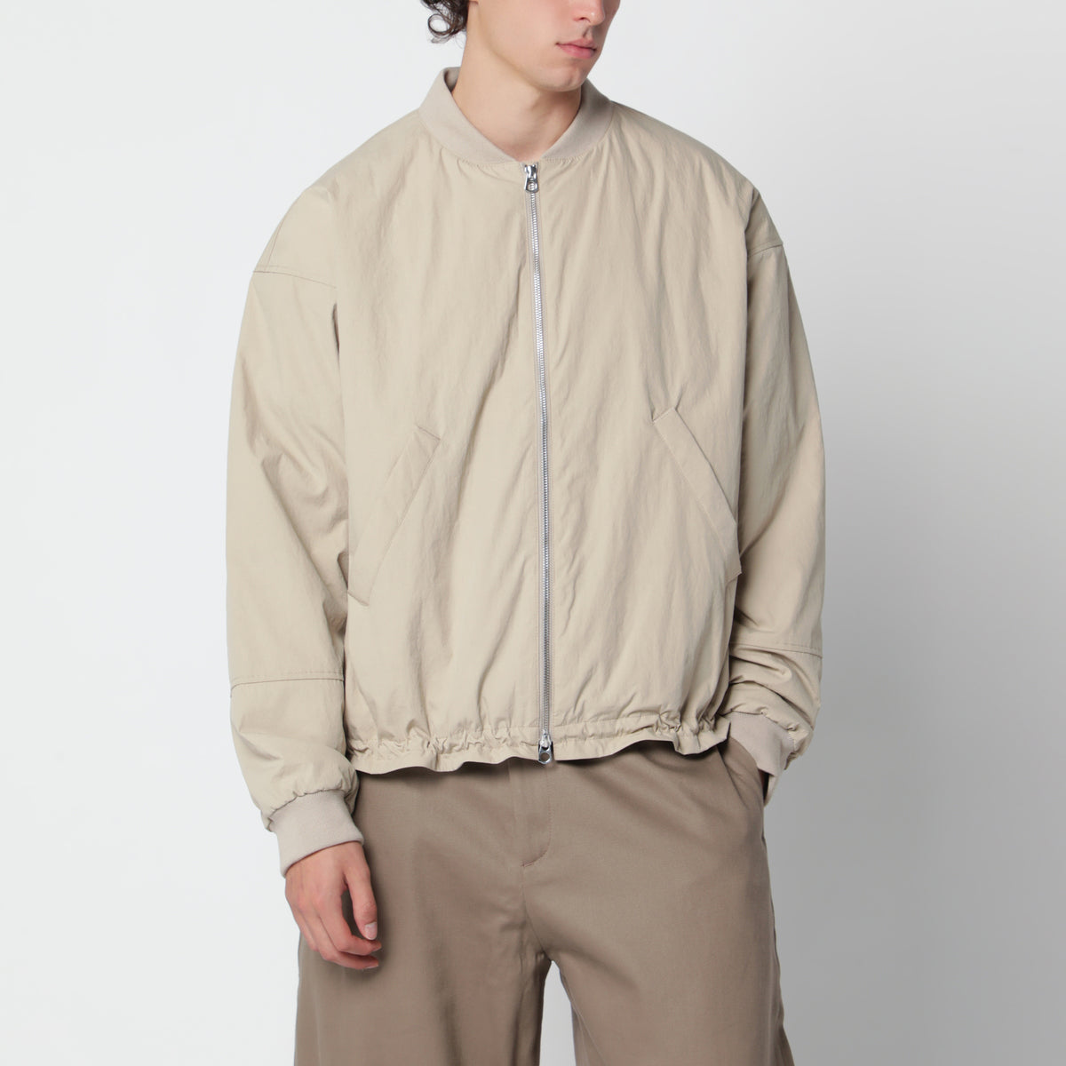 Bomber zippé beige en nylon