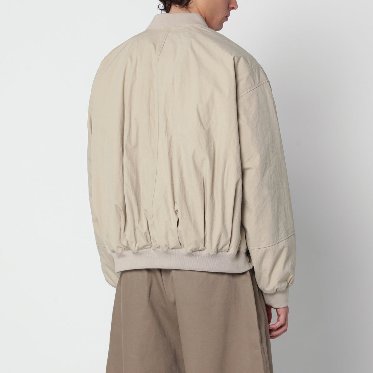 Bomber zippé beige en nylon