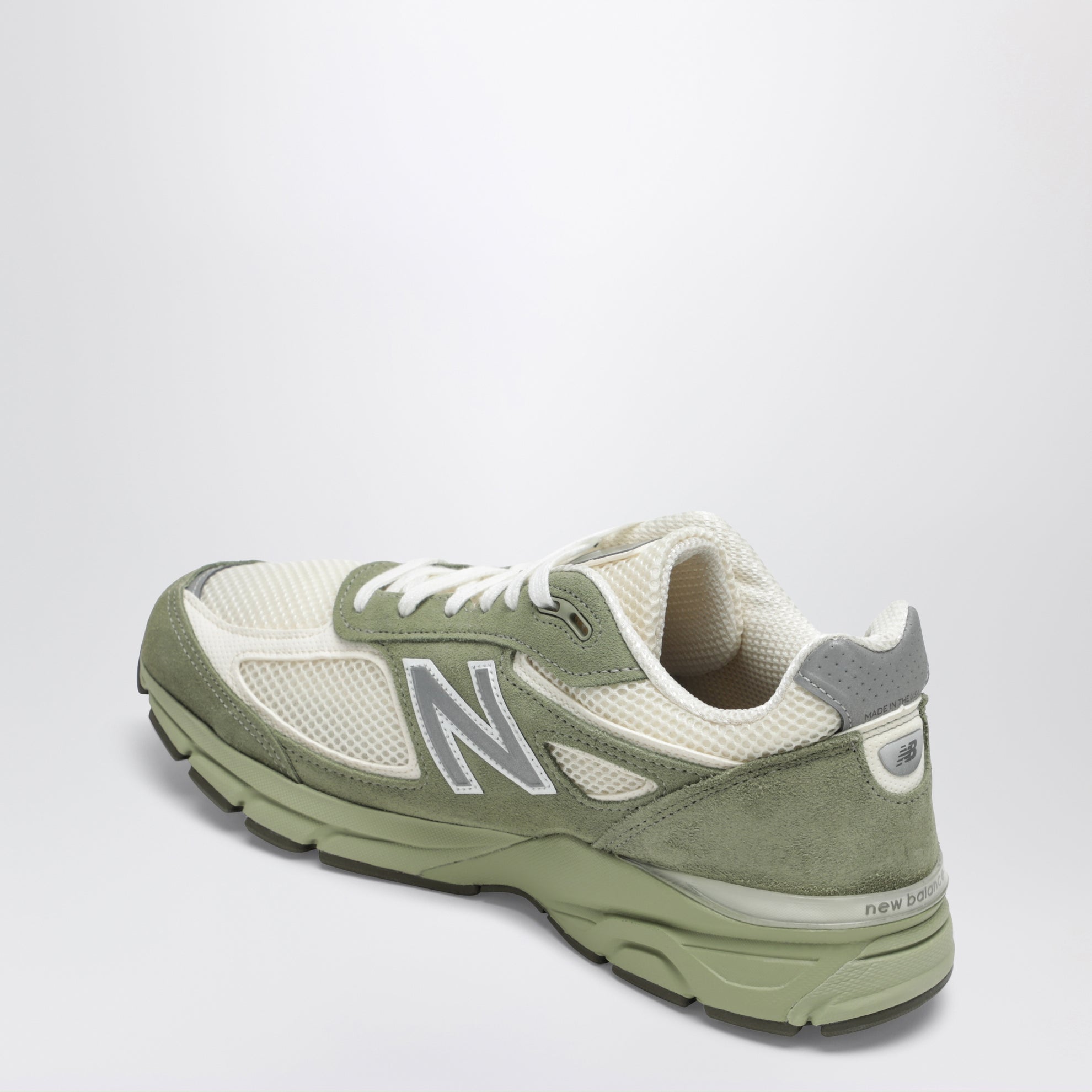 Sneakers 990V4 Made in USA Kaki