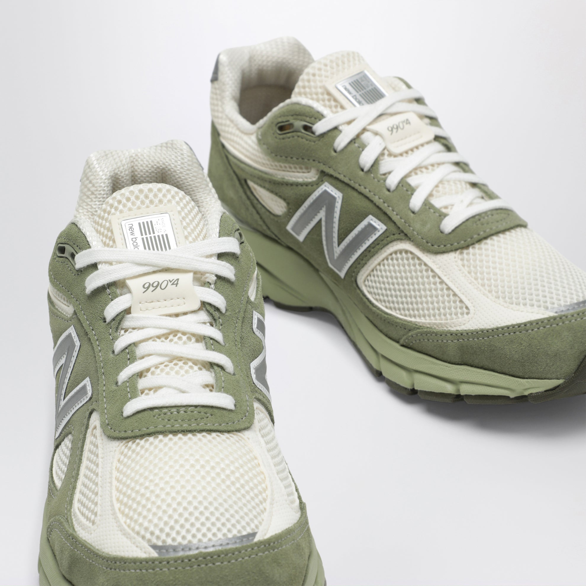 Sneakers 990V4 Made in USA Kaki