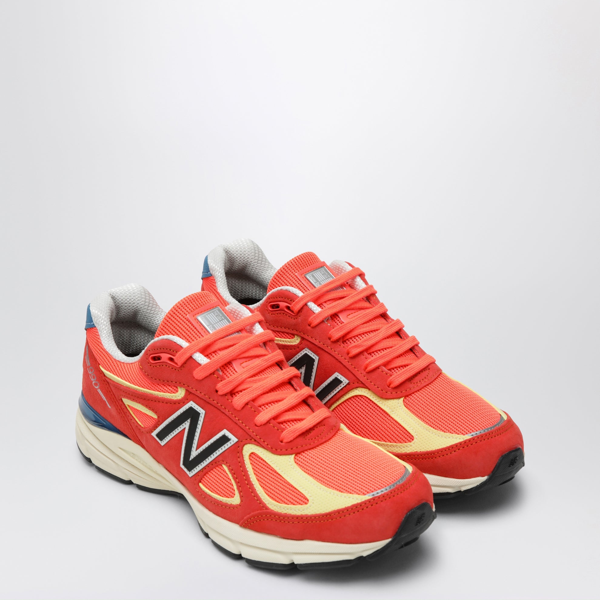 Sneakers Made in USA 990v4 Urgent Red/Maize/Afterglow