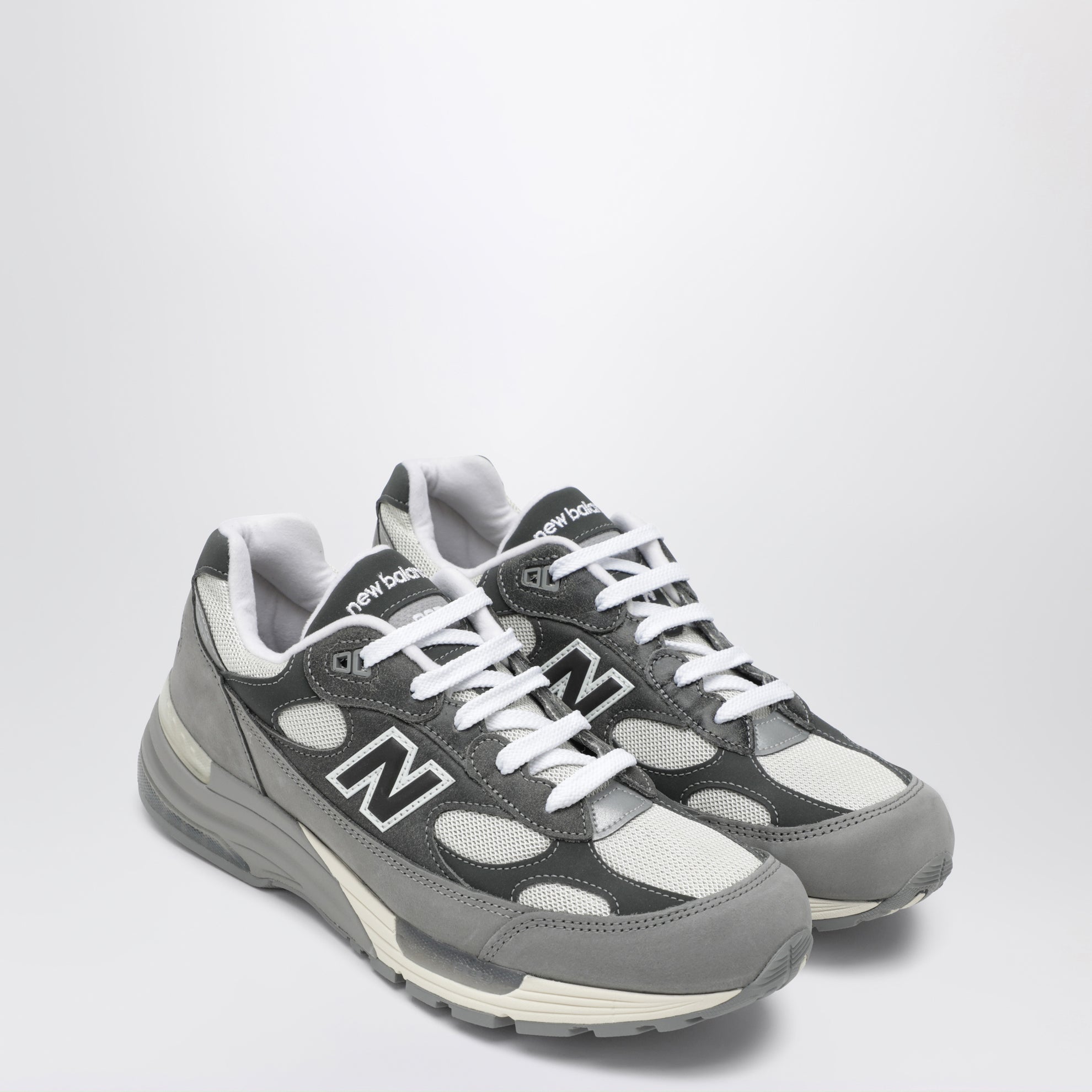 Sneakers Made in USA 992 Shadow Grey