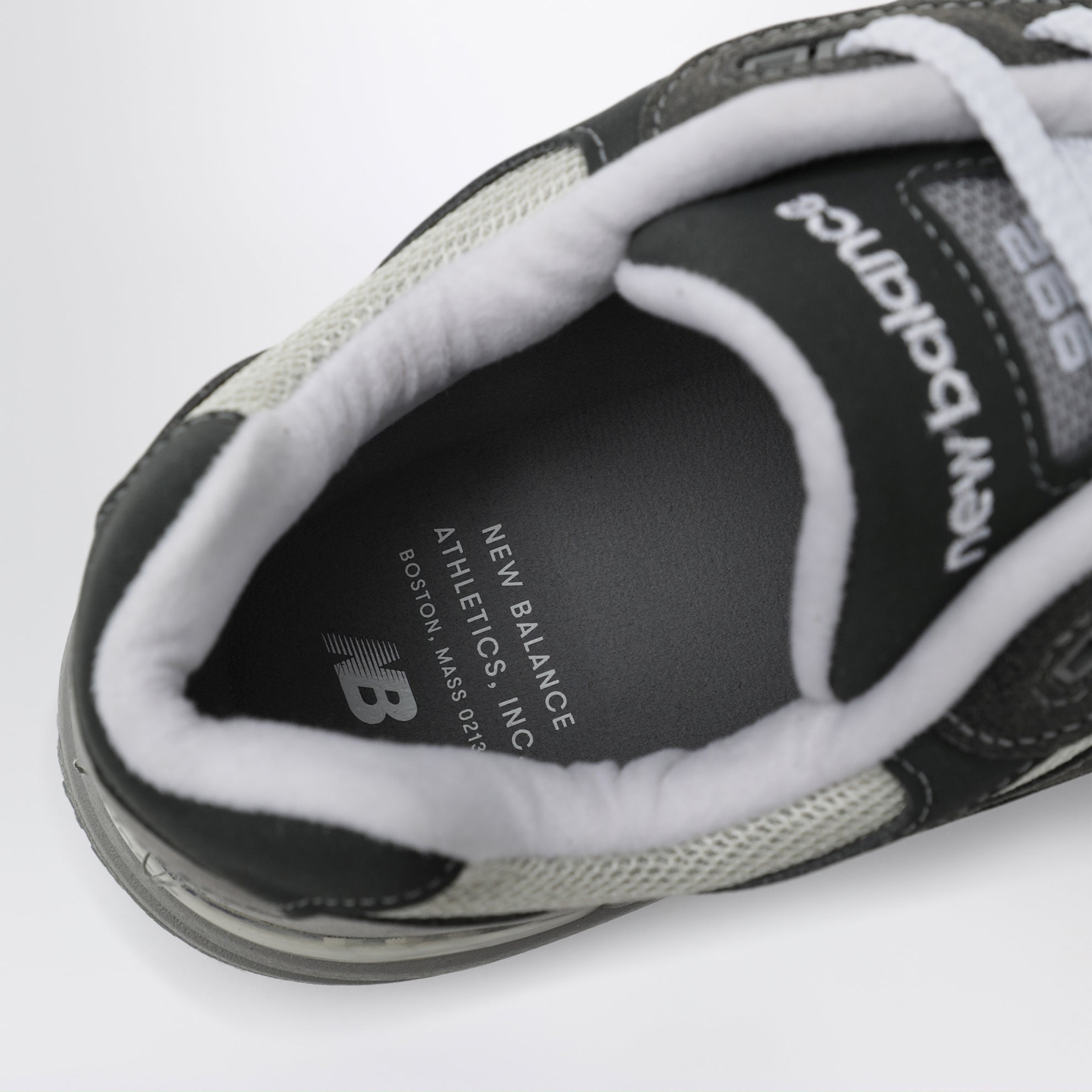 Sneakers Made in USA 992 Shadow Grey
