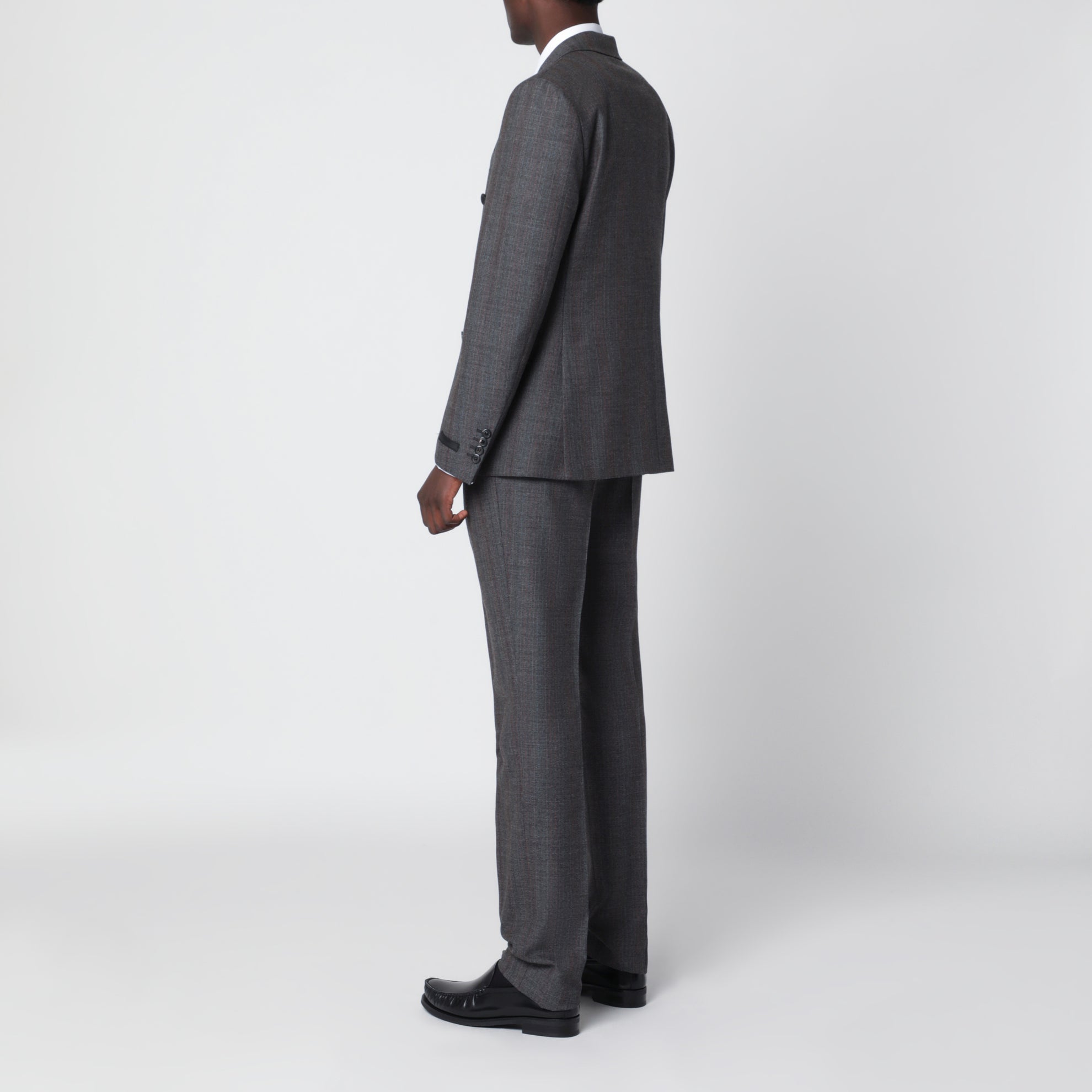 Ebony double-breasted suit in virgin wool