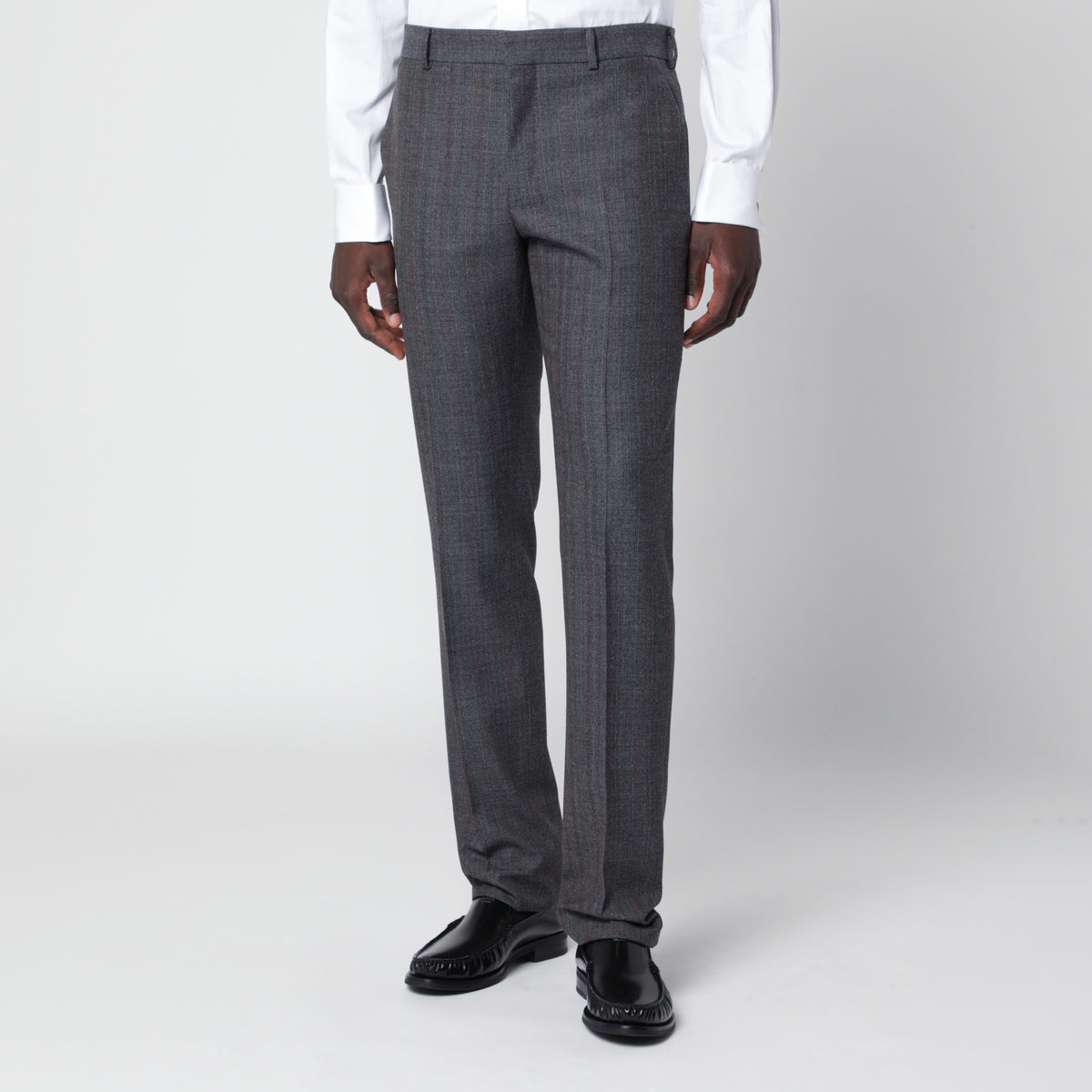 Ebony double-breasted suit in virgin wool