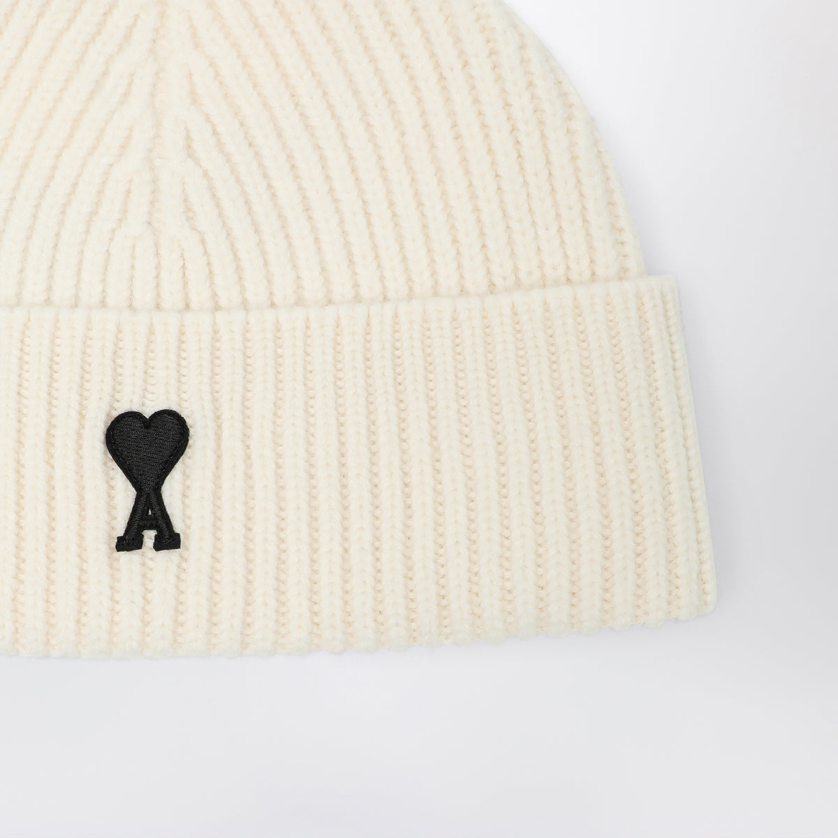 White wool Ami De Coeur beanie