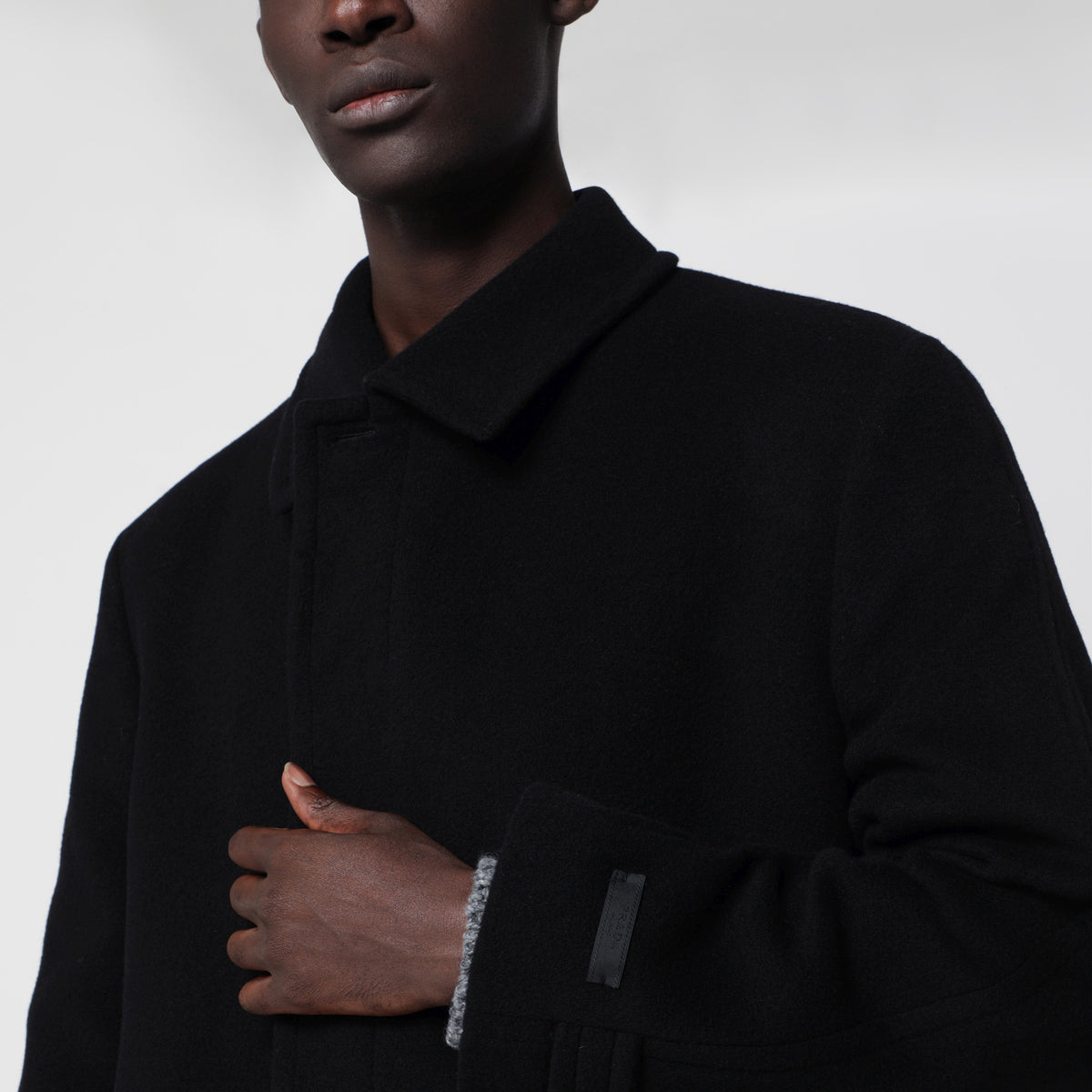 Cappotto lungo in lana e cashmere nero