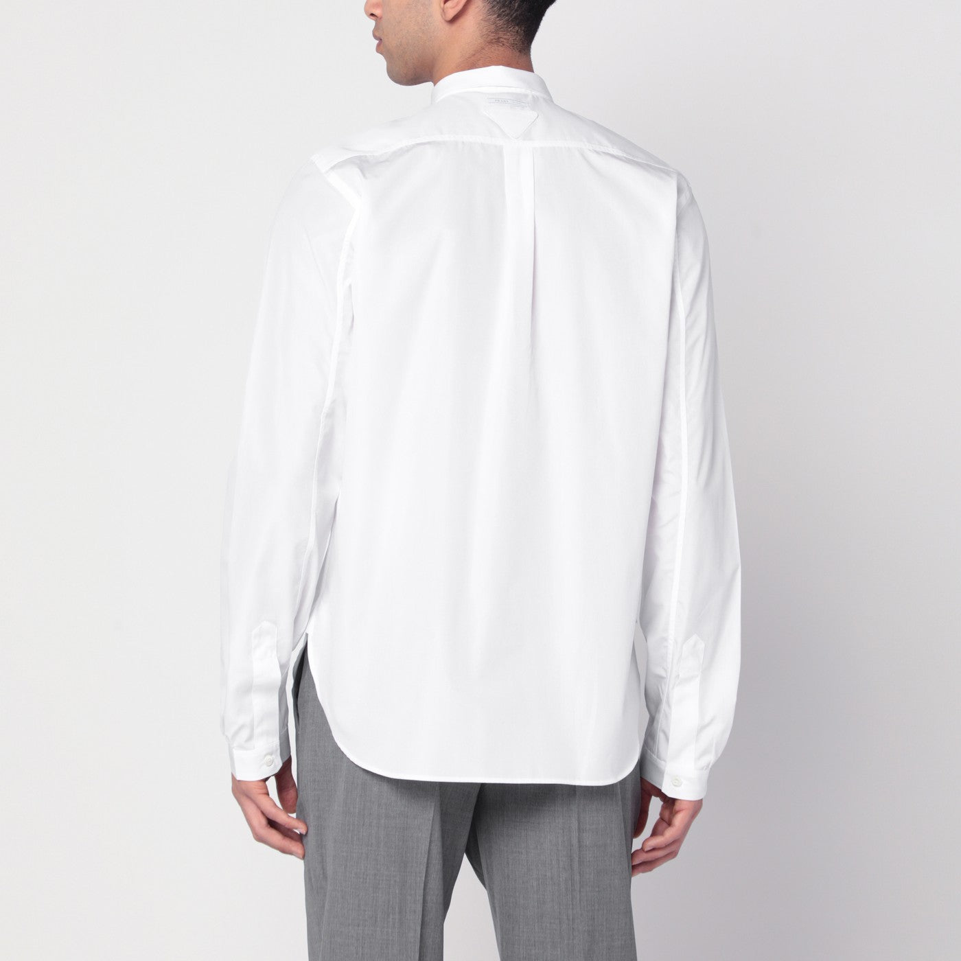 Weißes Baumwollhemd