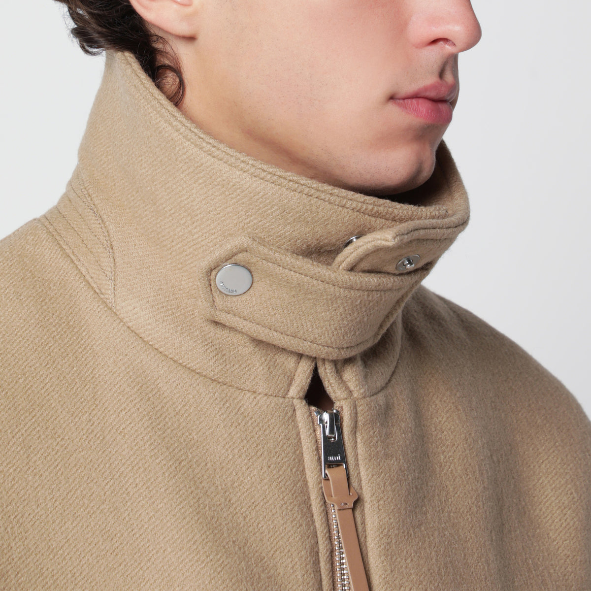 Giacca imbottita beige in lana