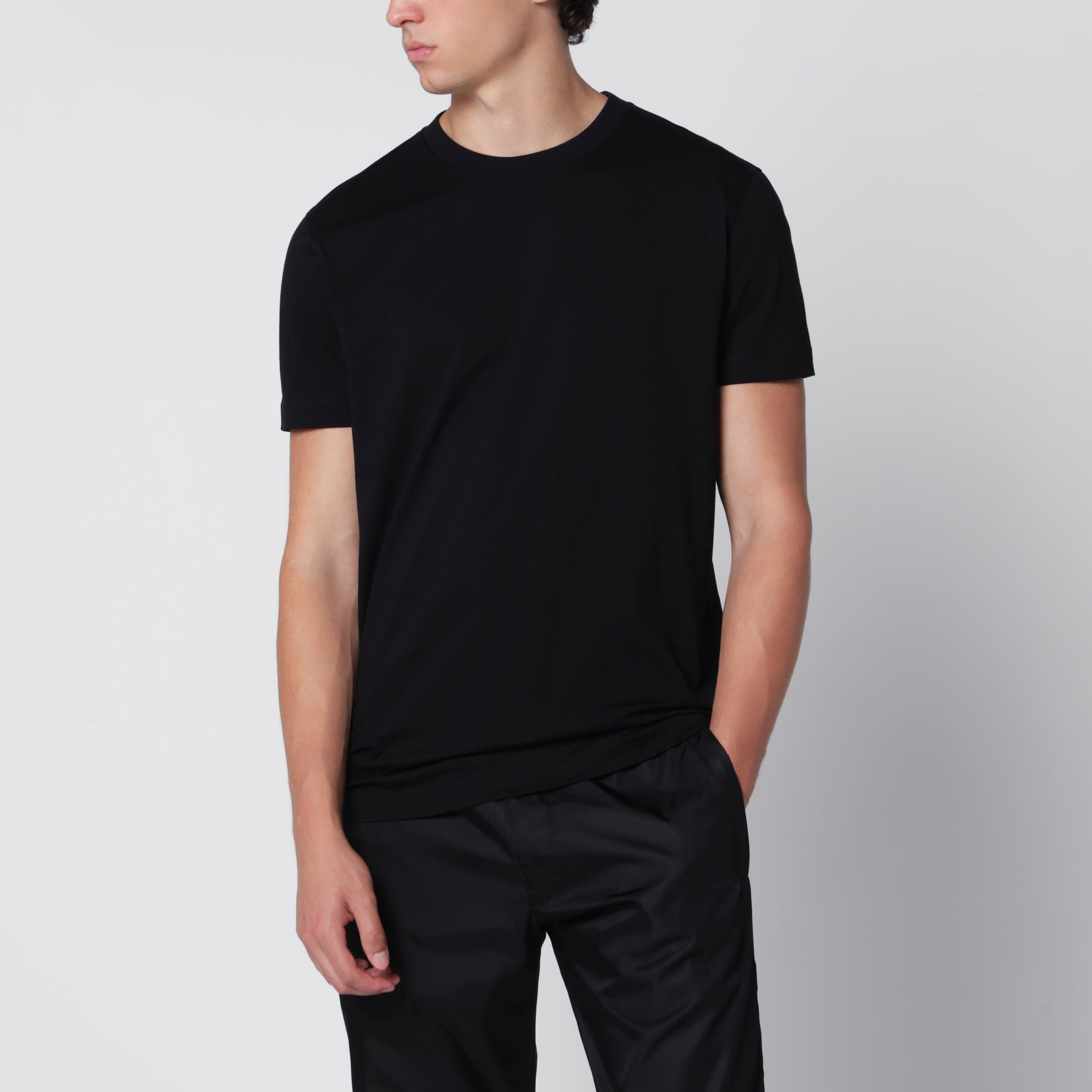 Set di tre T-shirt nere in cotone