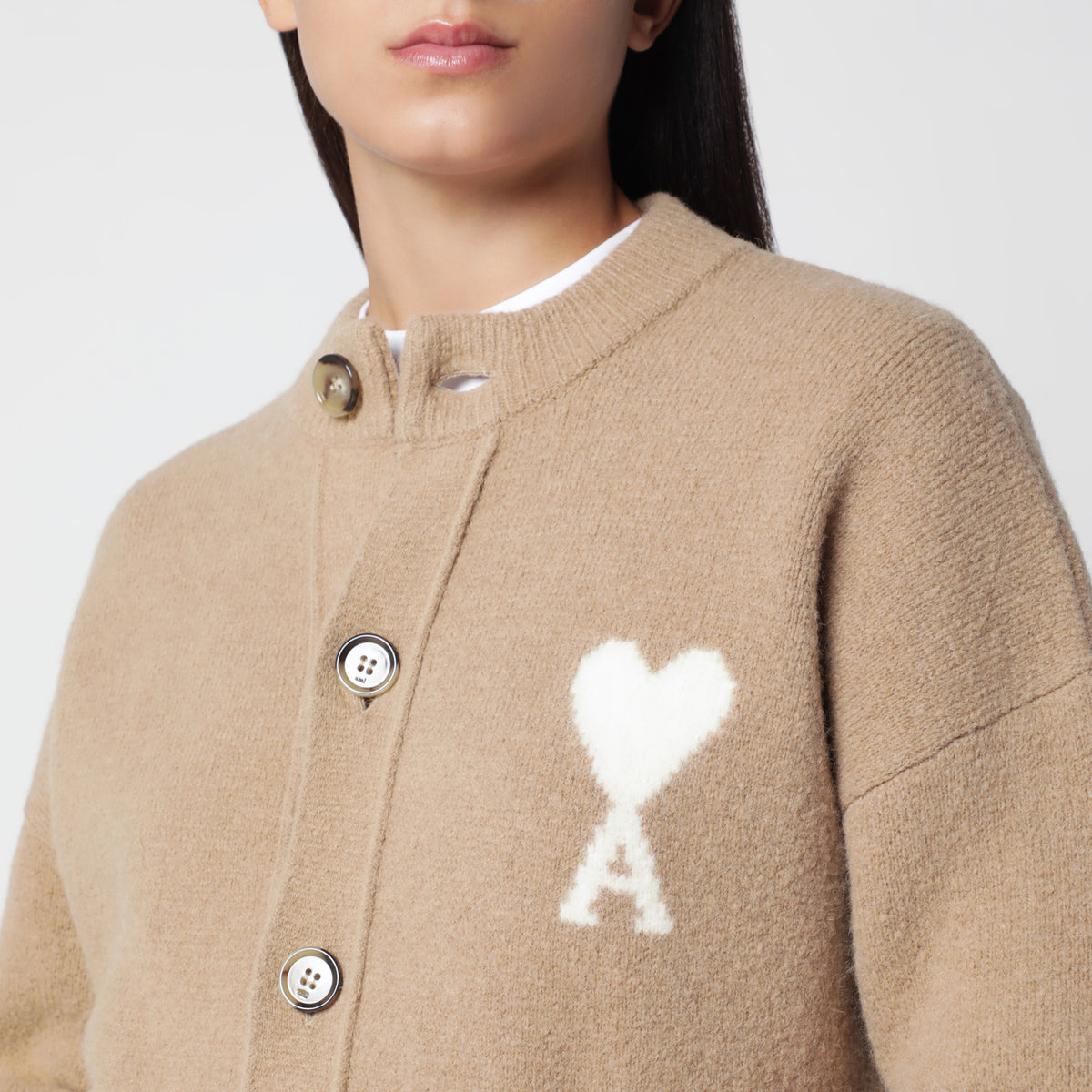 Beiger Ami de Coeur Cardigan aus Wollmischung