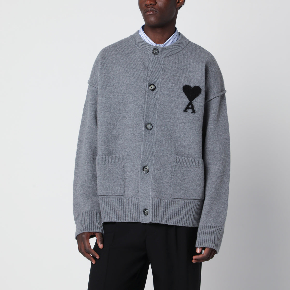 Grauer Ami De Coeur Cardigan