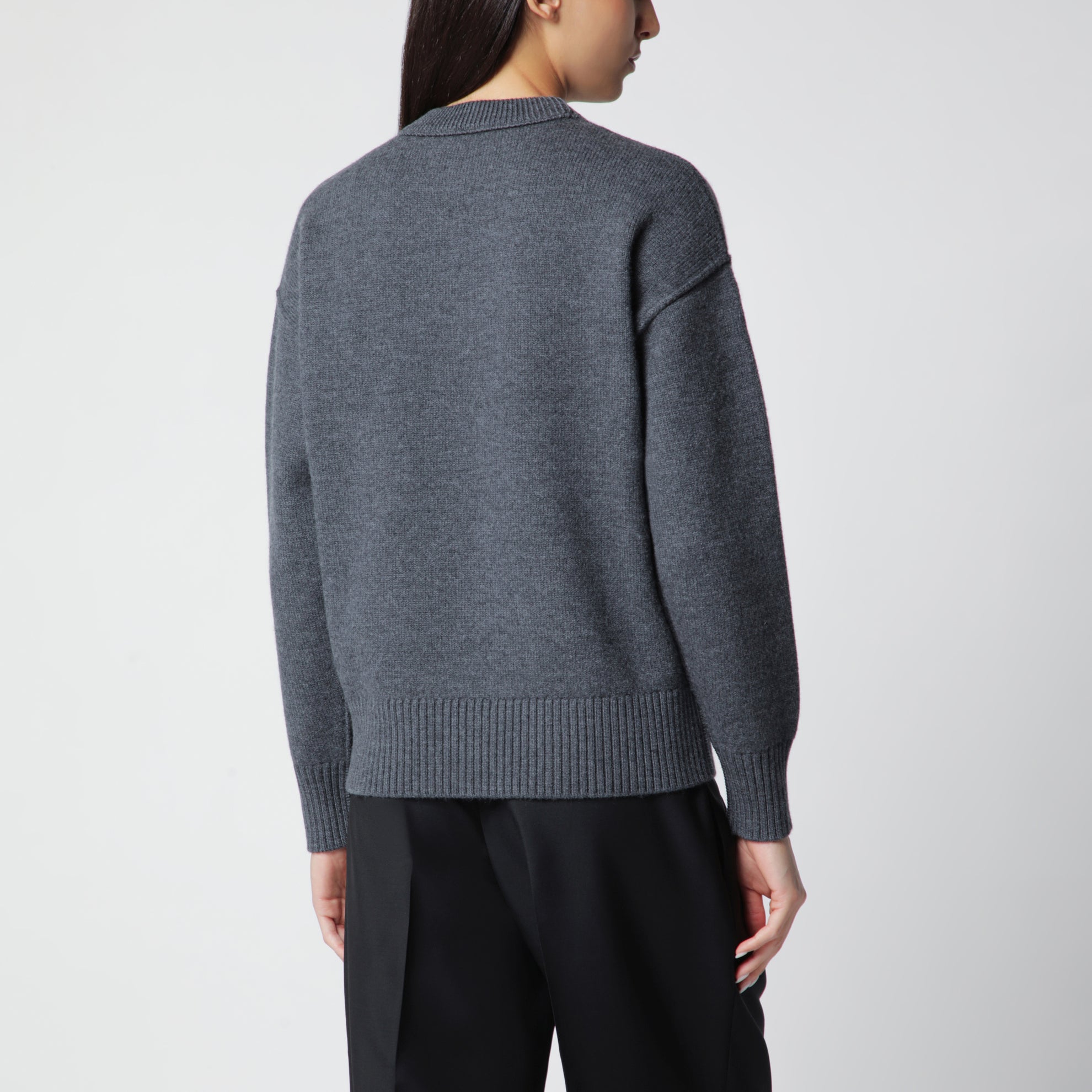 Ami de Coeur Pullover aus grauer Schurwolle