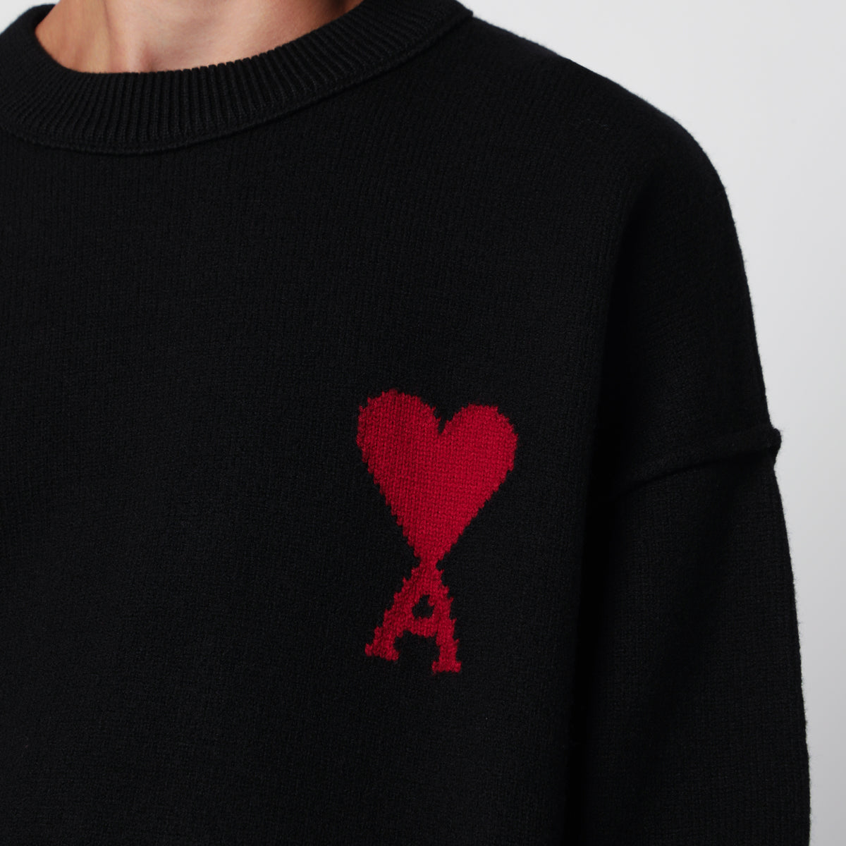 Schwarzer Wollpullover Ami De Coeur