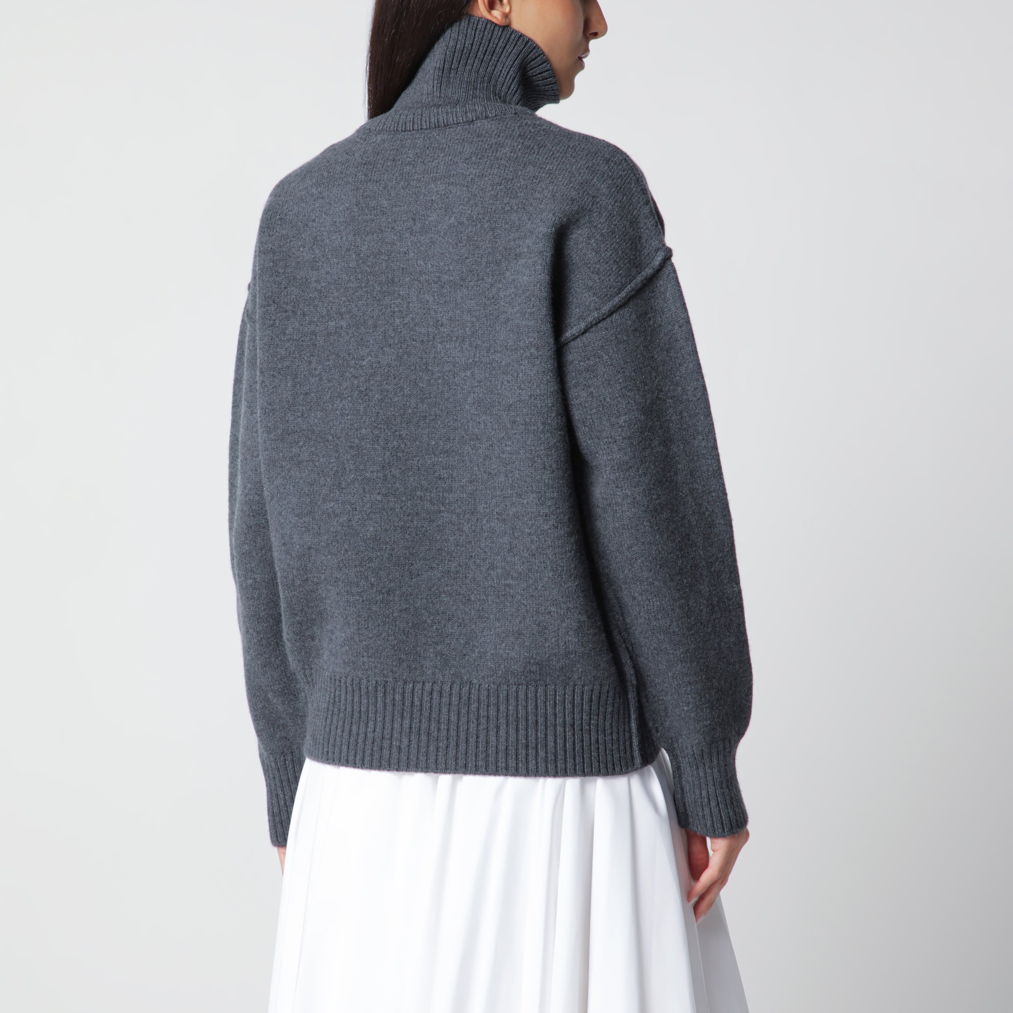 Ami De Coeur Pullover aus grau meliertem Merinowollstrick