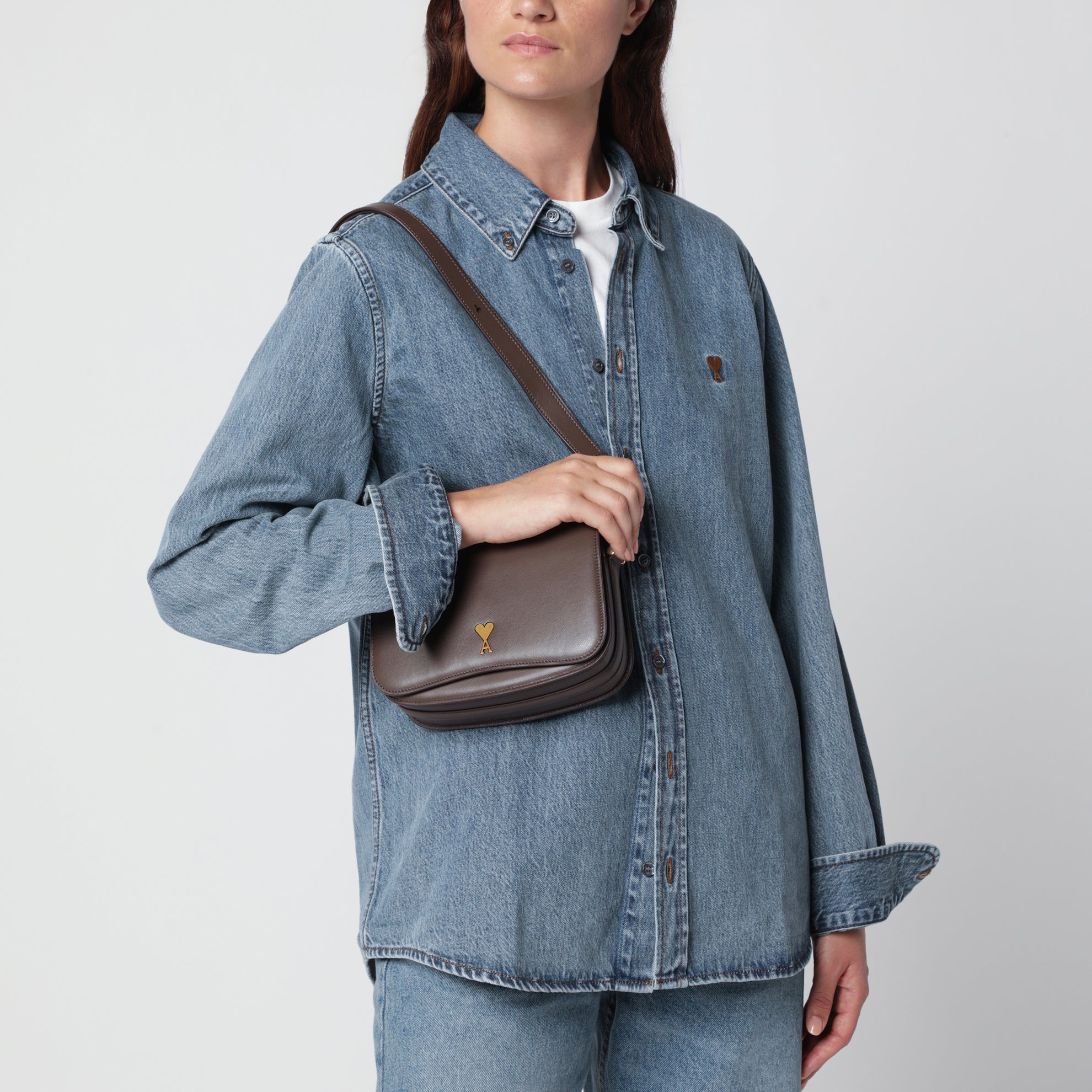 Paris Paris Tasche aus trüffelfarbenem Leder