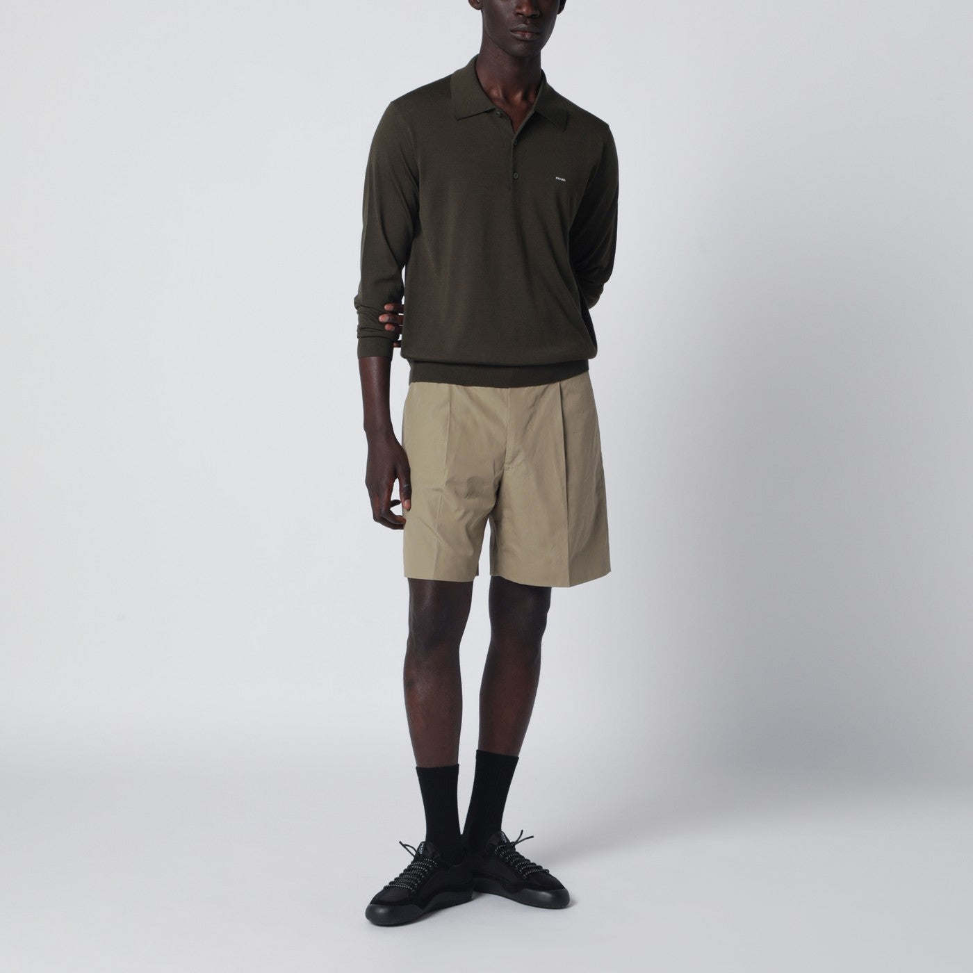Military green combed wool polo shirt