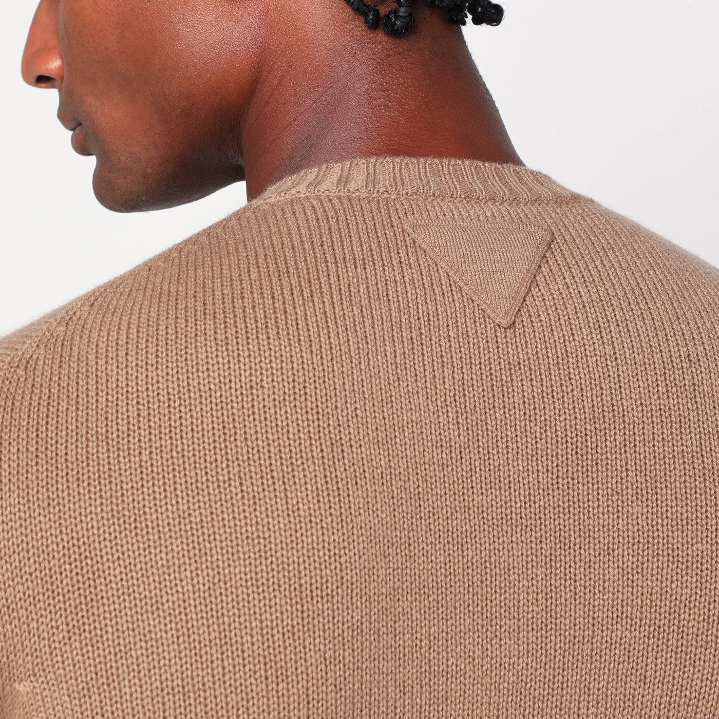 Camel-coloured cardigan in cashmere