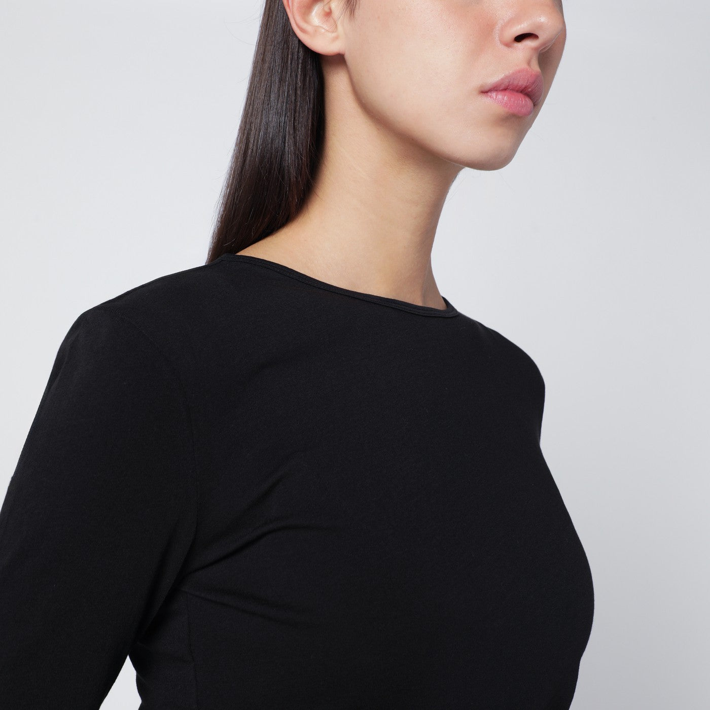 Maglia girocollo nera in misto cotone