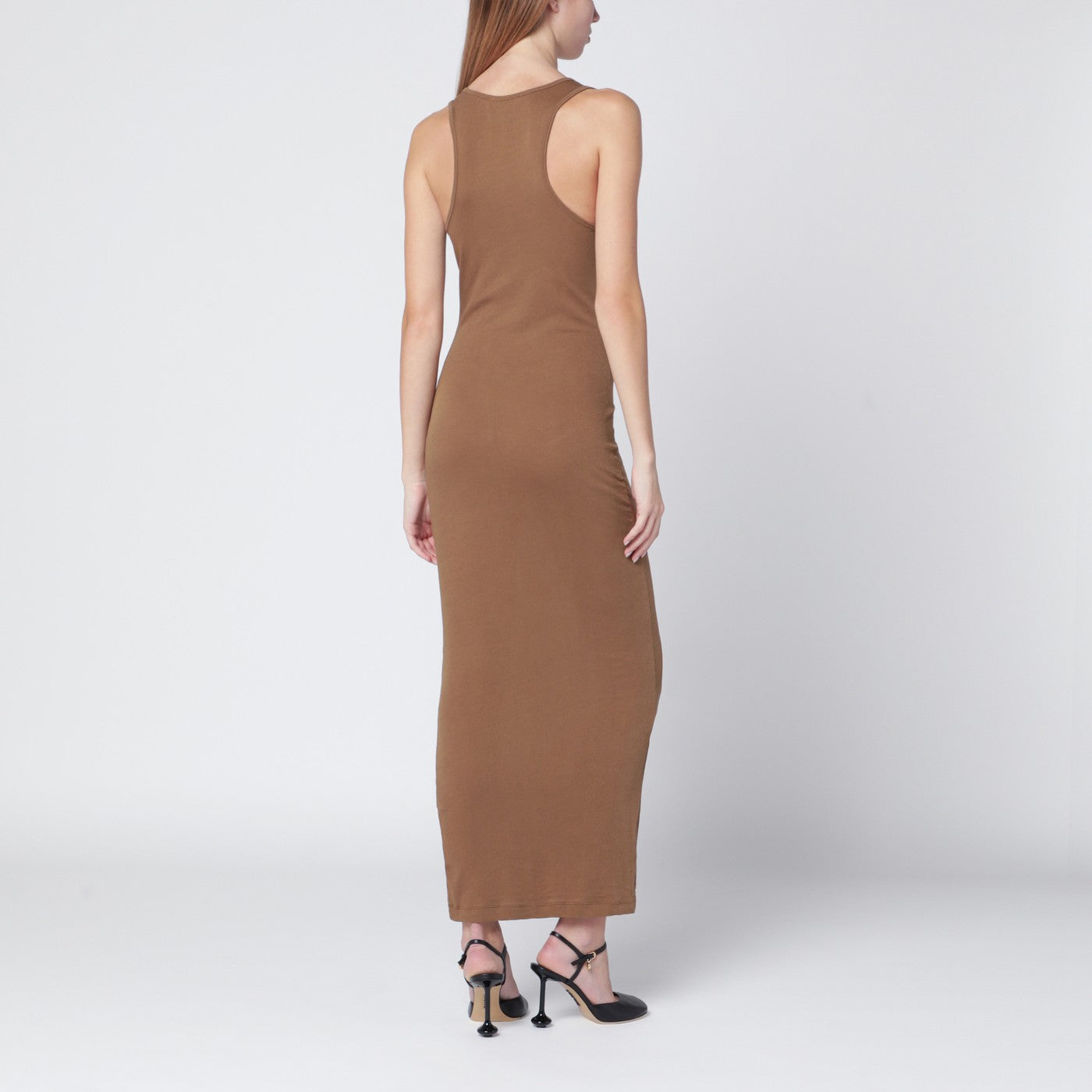 Sandfarbenes ärmelloses Kleid aus Baumwollmischung