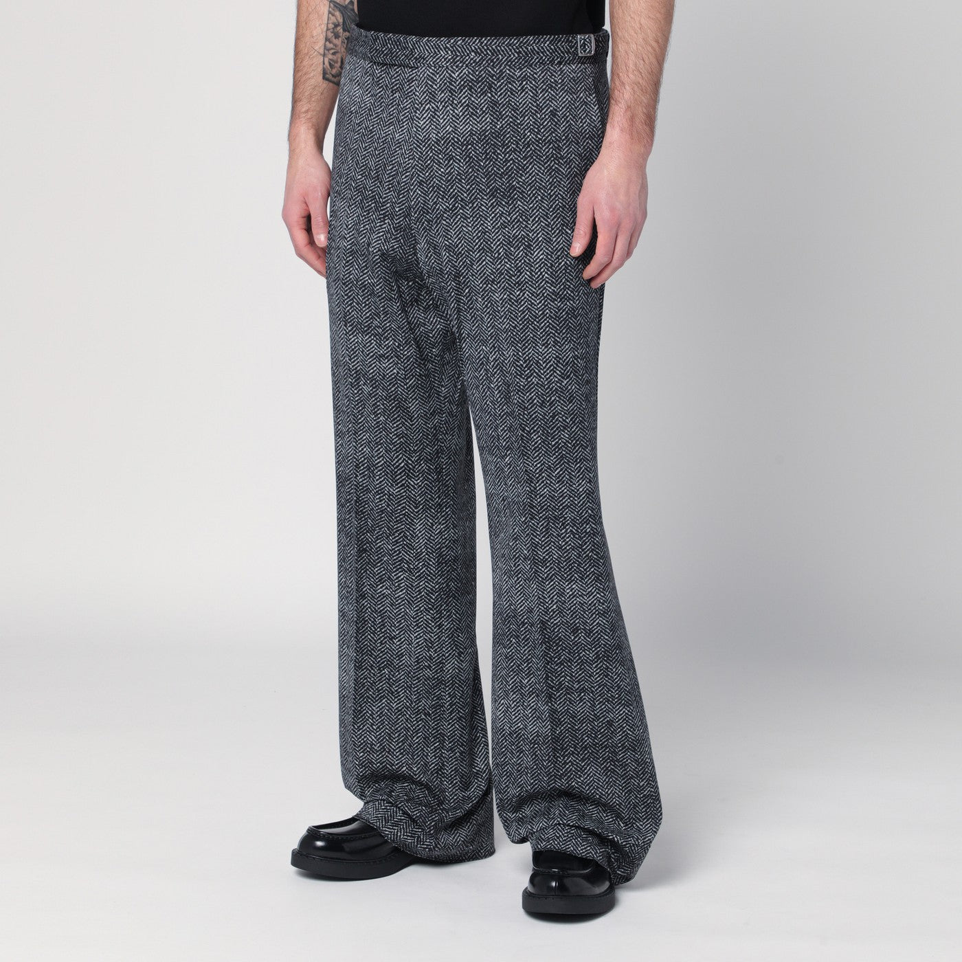 Black/white herringbone pants