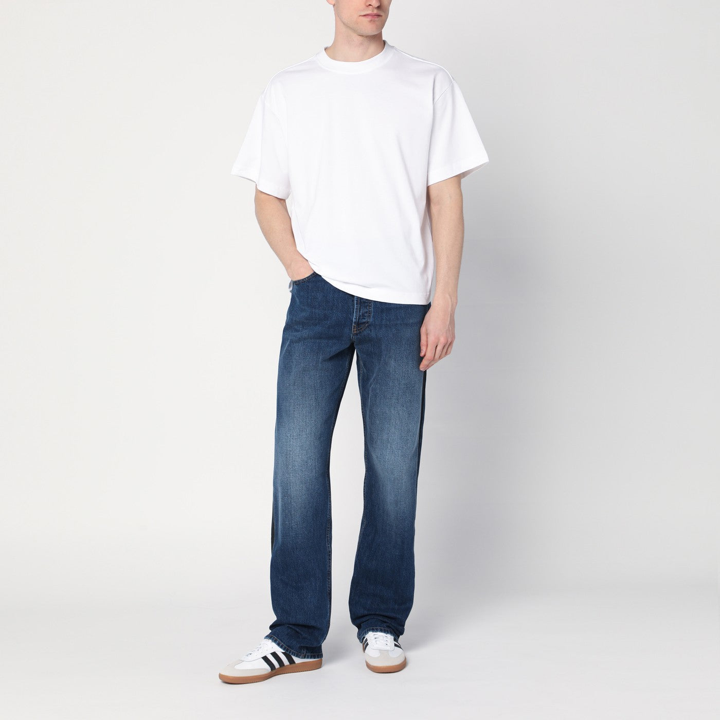 Jean bleu indigo délavé